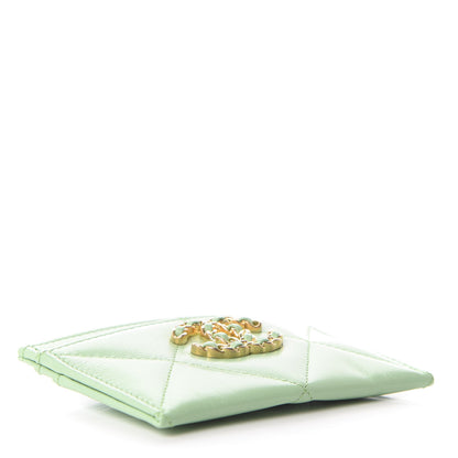 Chanel Shiny Goatskin Quilted Chanel 19 Card Holder Green 4 of 10