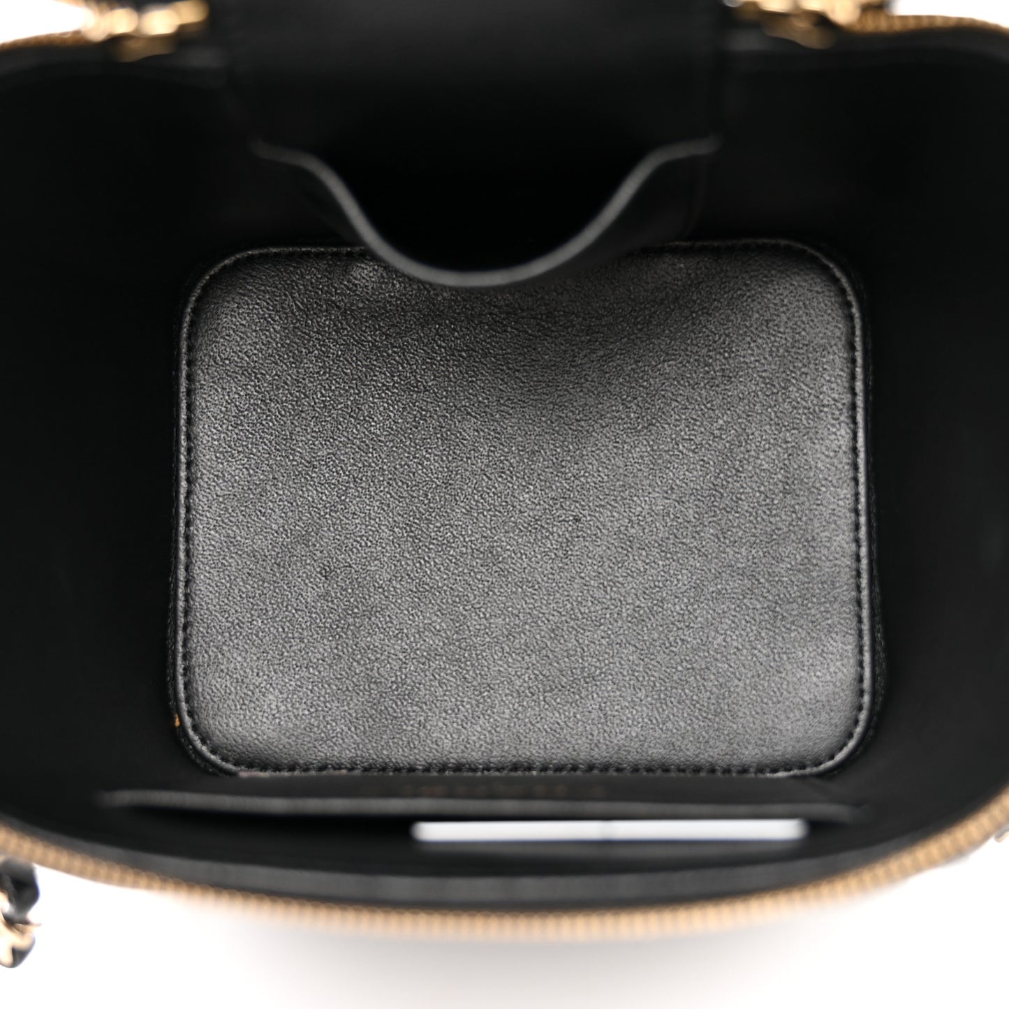 Caviar Quilted Small Top Handle Vanity Case With Chain Black