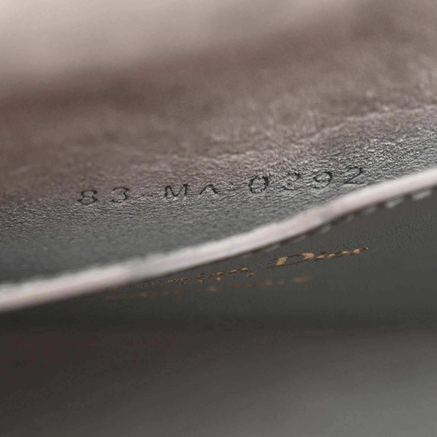 Box Calfskin Medium Bobby Flap Gray