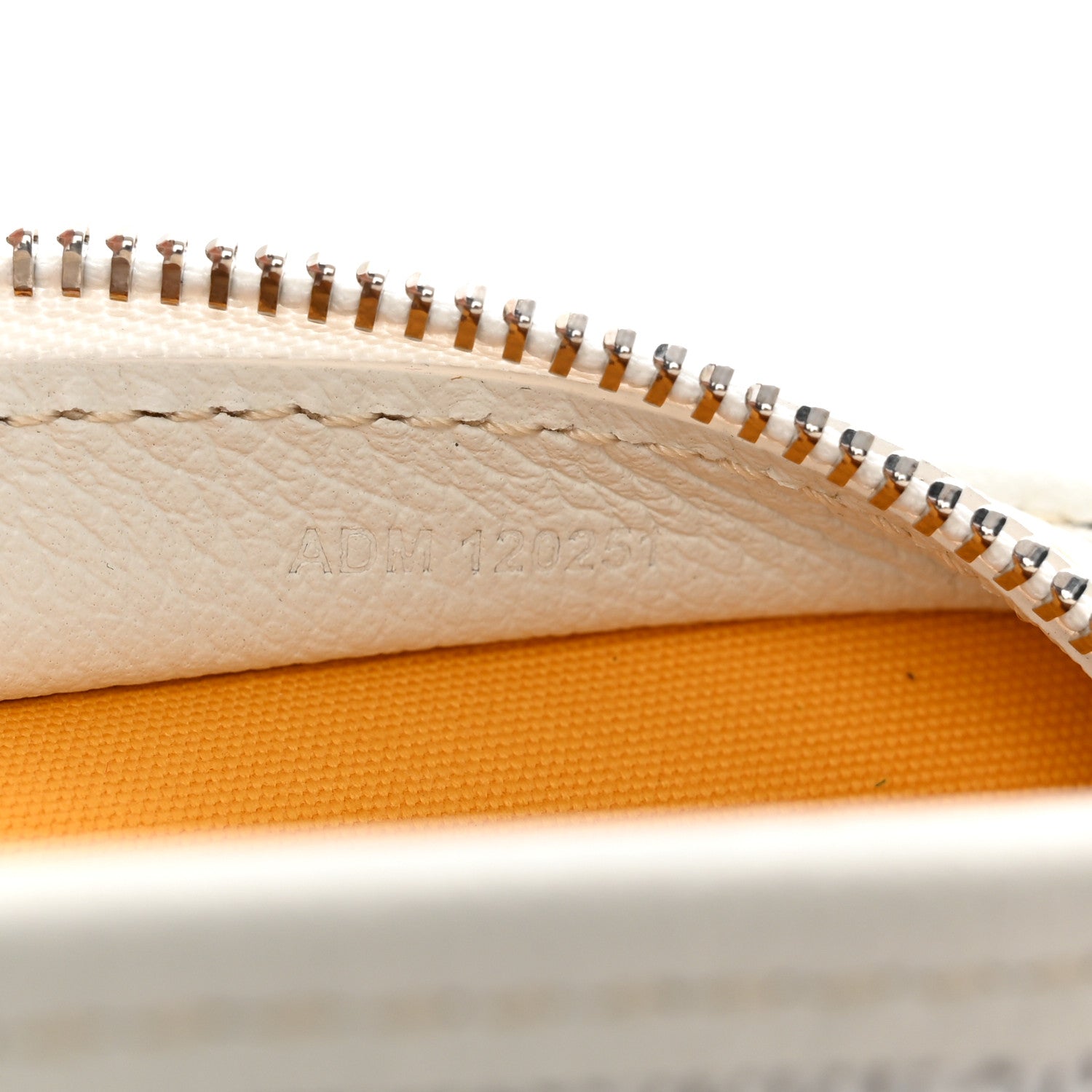 Goyard Goyardine Jouvence Toiletry Pouch White 7 of 9
