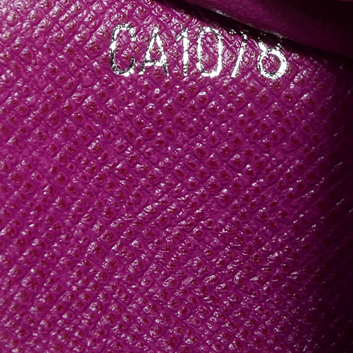 Louis Vuitton Epi Small Ring Agenda Cover Cassis 7 of 7