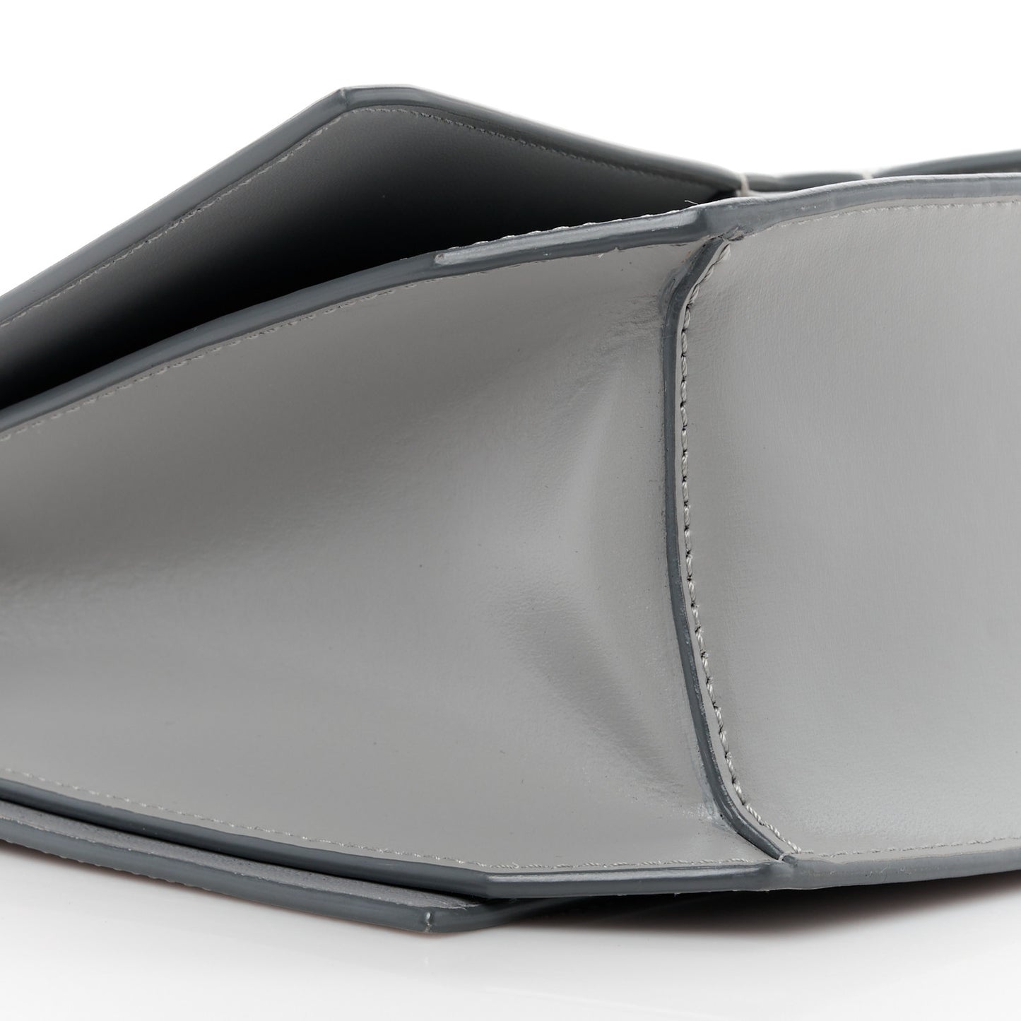 Calfskin Medium Bow Cut Shoulder Bag Pearl Grey