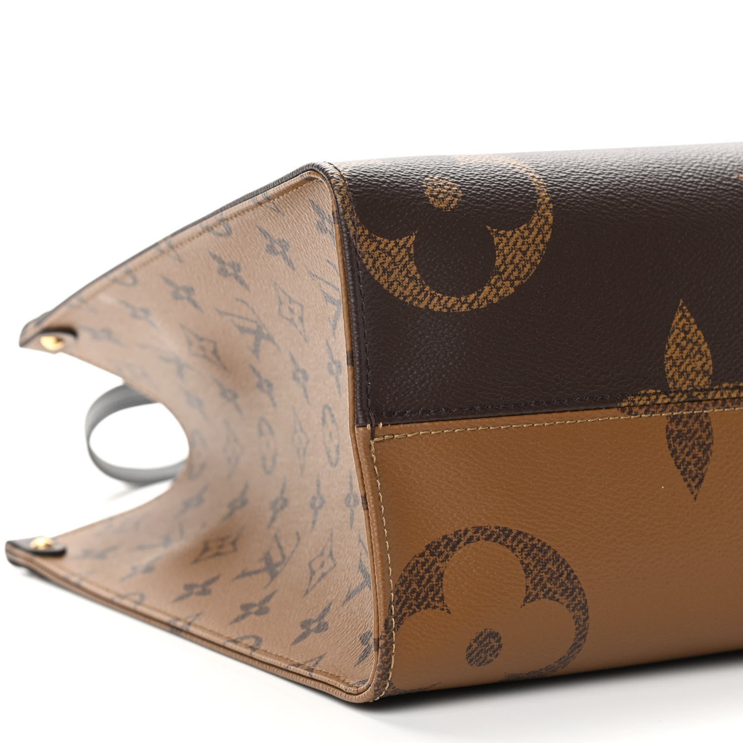 Louis Vuitton Reverse Monogram Giant Onthego MM 8 of 10