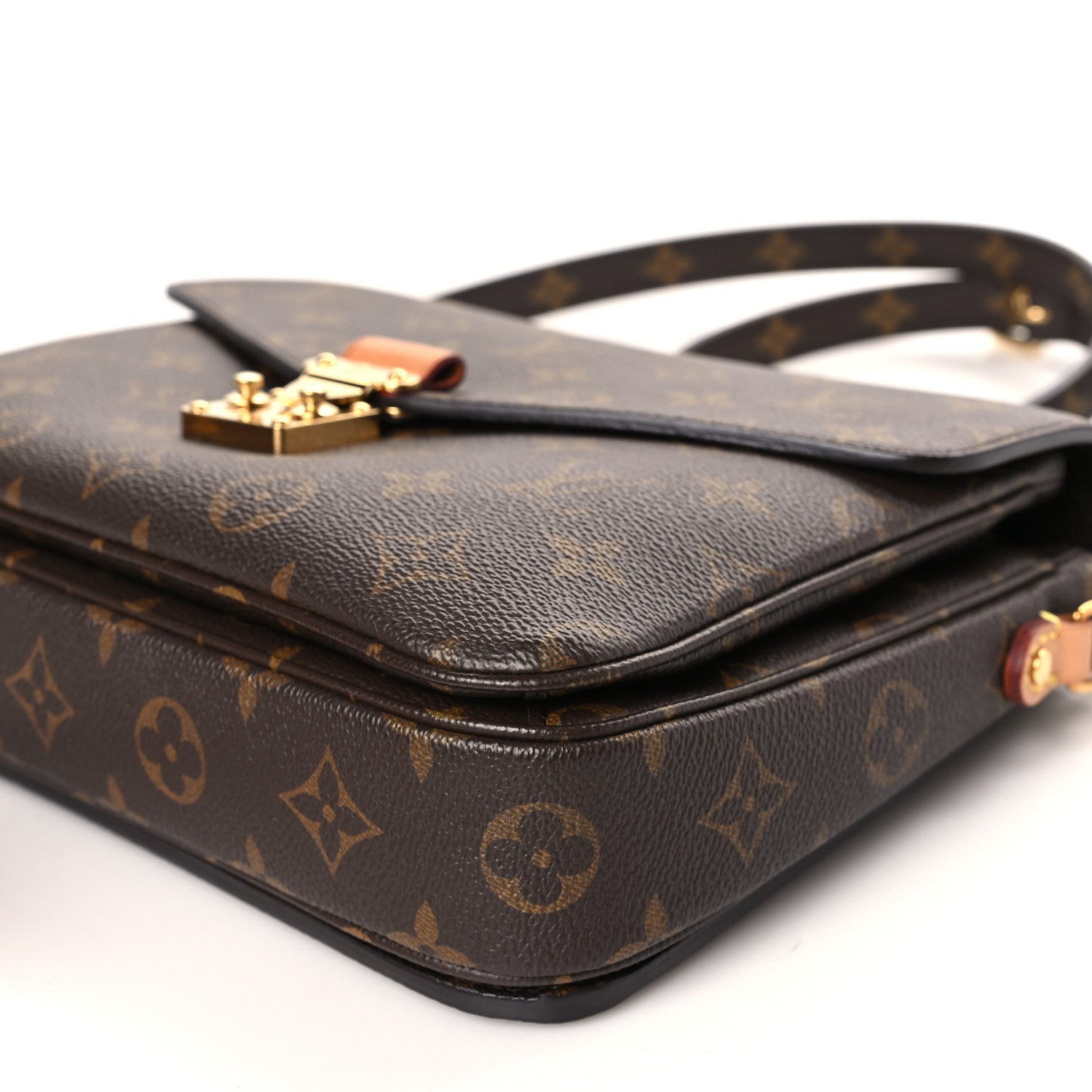 Louis Vuitton Monogram Pochette Metis 8 of 8