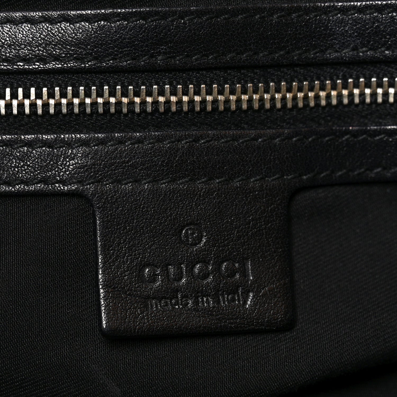Gucci Guccissima Medium Pelham Shoulder Bag Black 6 of 11
