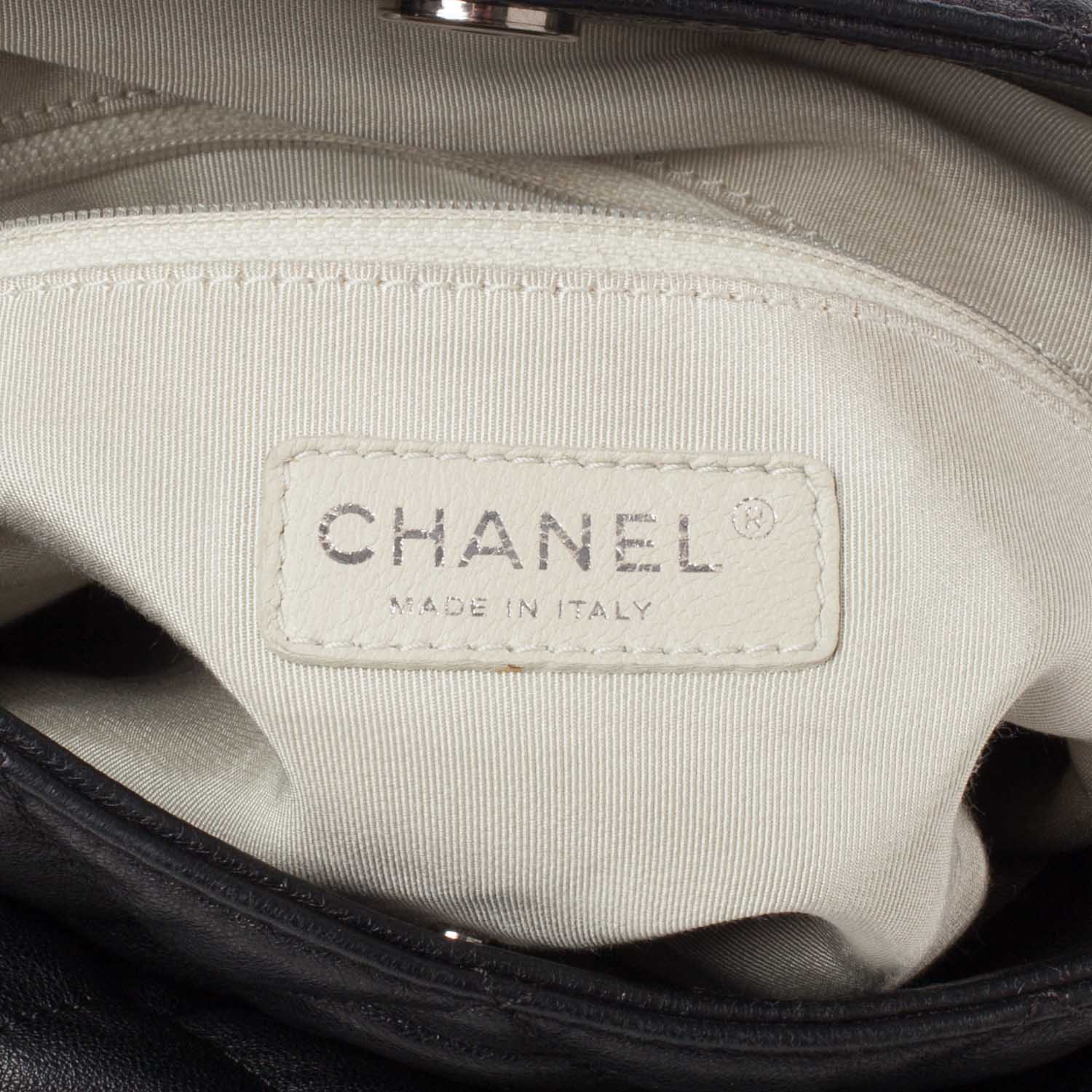 Chanel Lambskin Chain Around Hobo Black 9 of 10