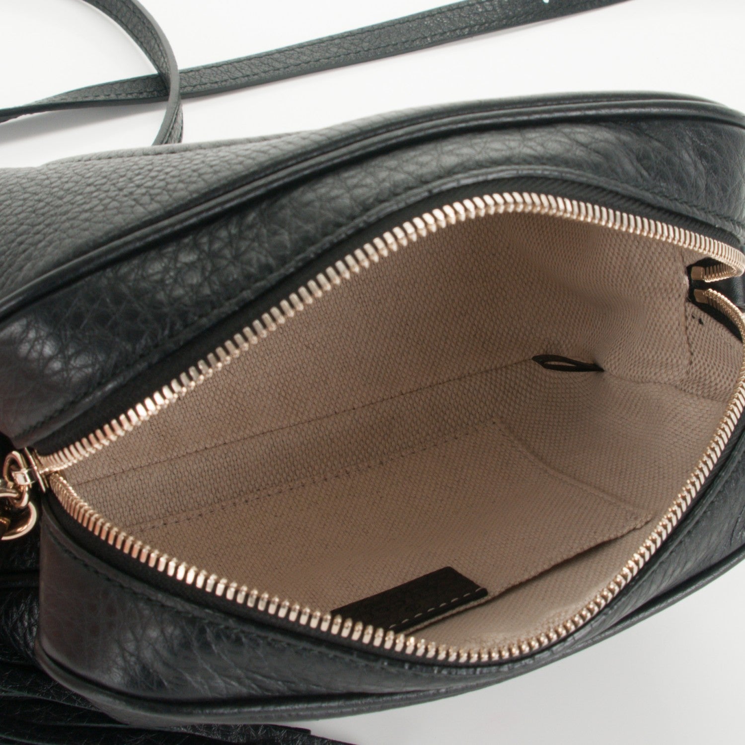Gucci Pebbled Calfskin Small Soho Disco Bag Black 5 of 7