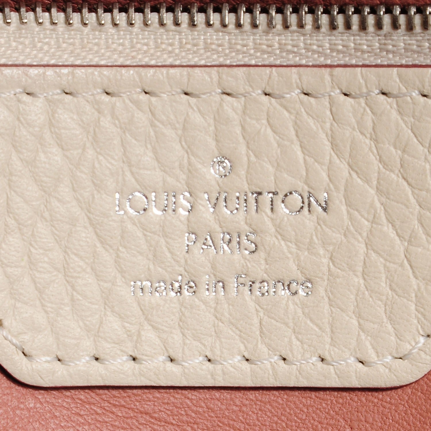 Louis Vuitton Taurillon Capucines MM Blanc Casse 6 of 7