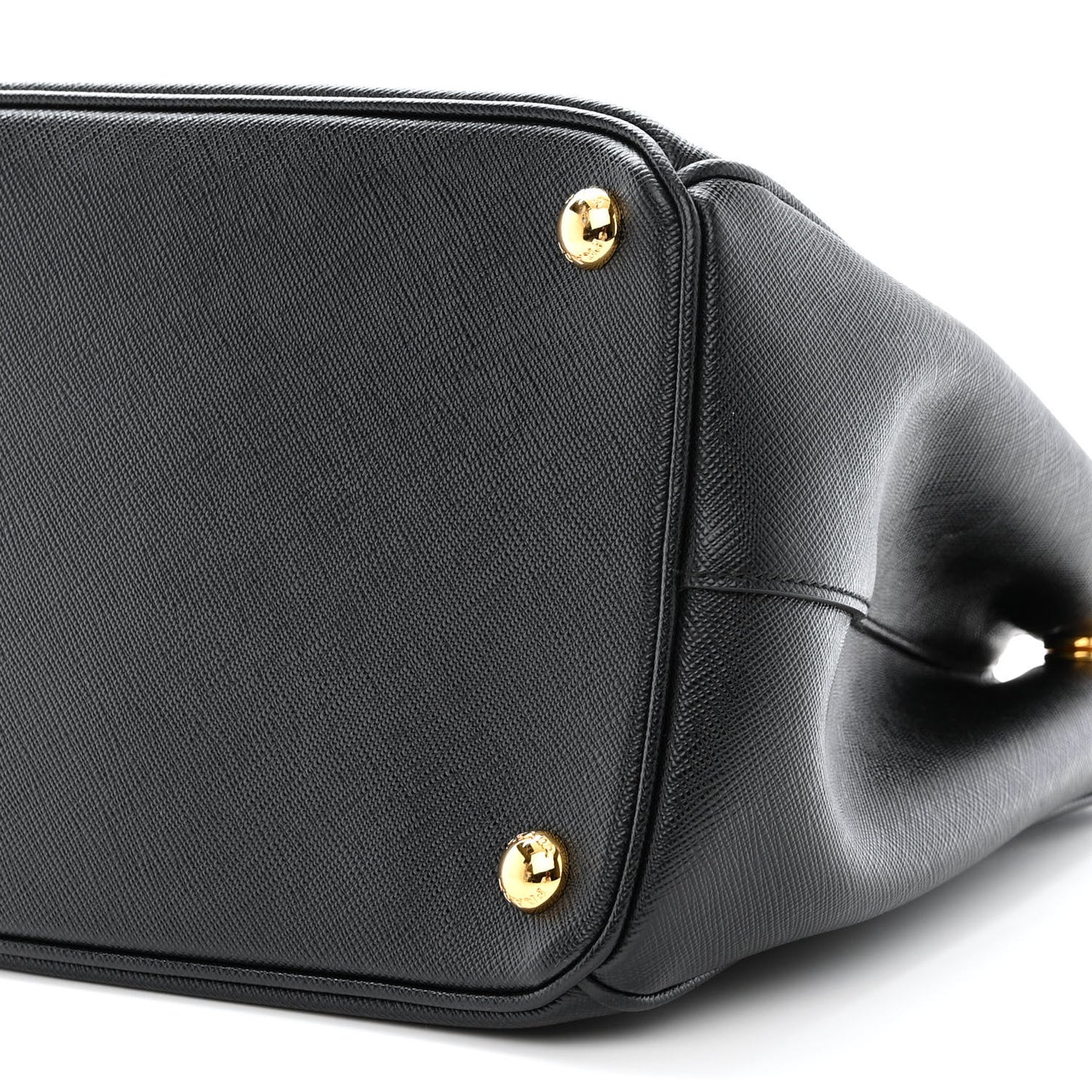 Saffiano Lux Medium Galleria Double Zip Tote Black