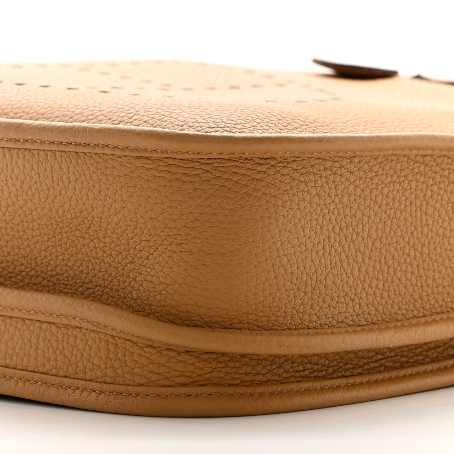 Taurillon Clemence Evelyne III PM Biscuit