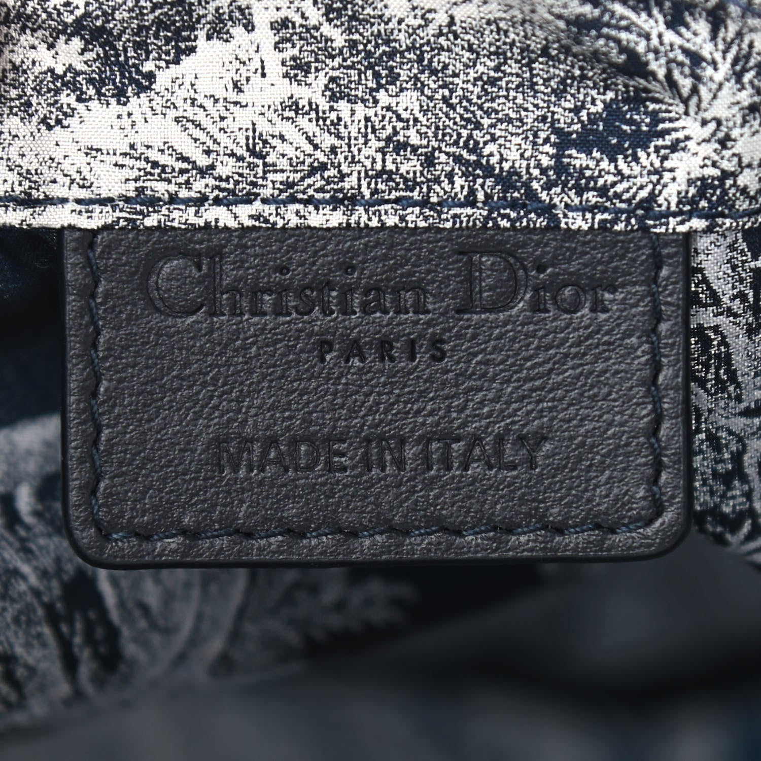 Christian Dior Technical Fabric Embroidered Toile De Jouy Sauvage DiorTravel Pouch Blue 5 of 8