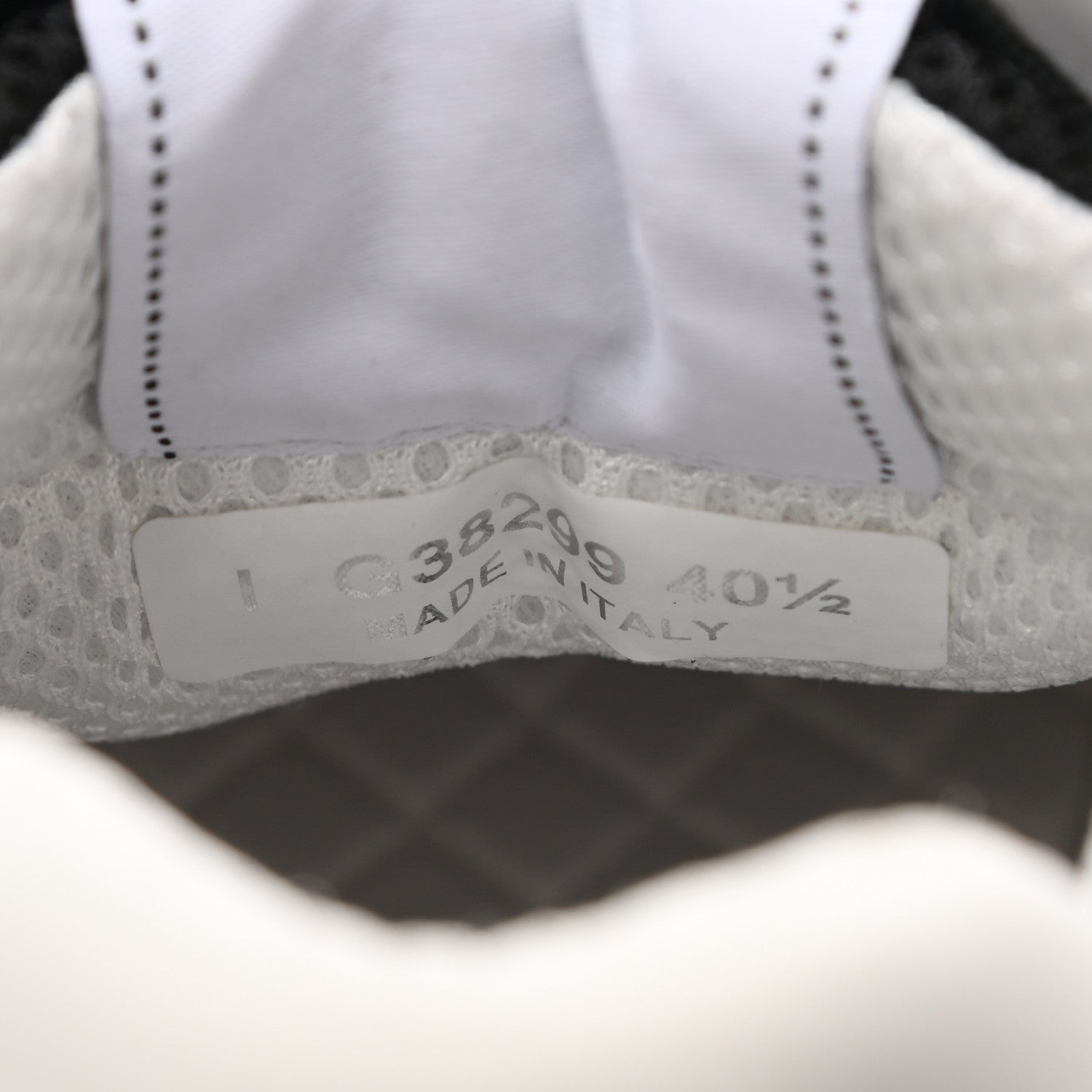 Chanel Mesh Suede Grained Calfskin Womens CC Sneakers 40.5 Black White 7 of 8