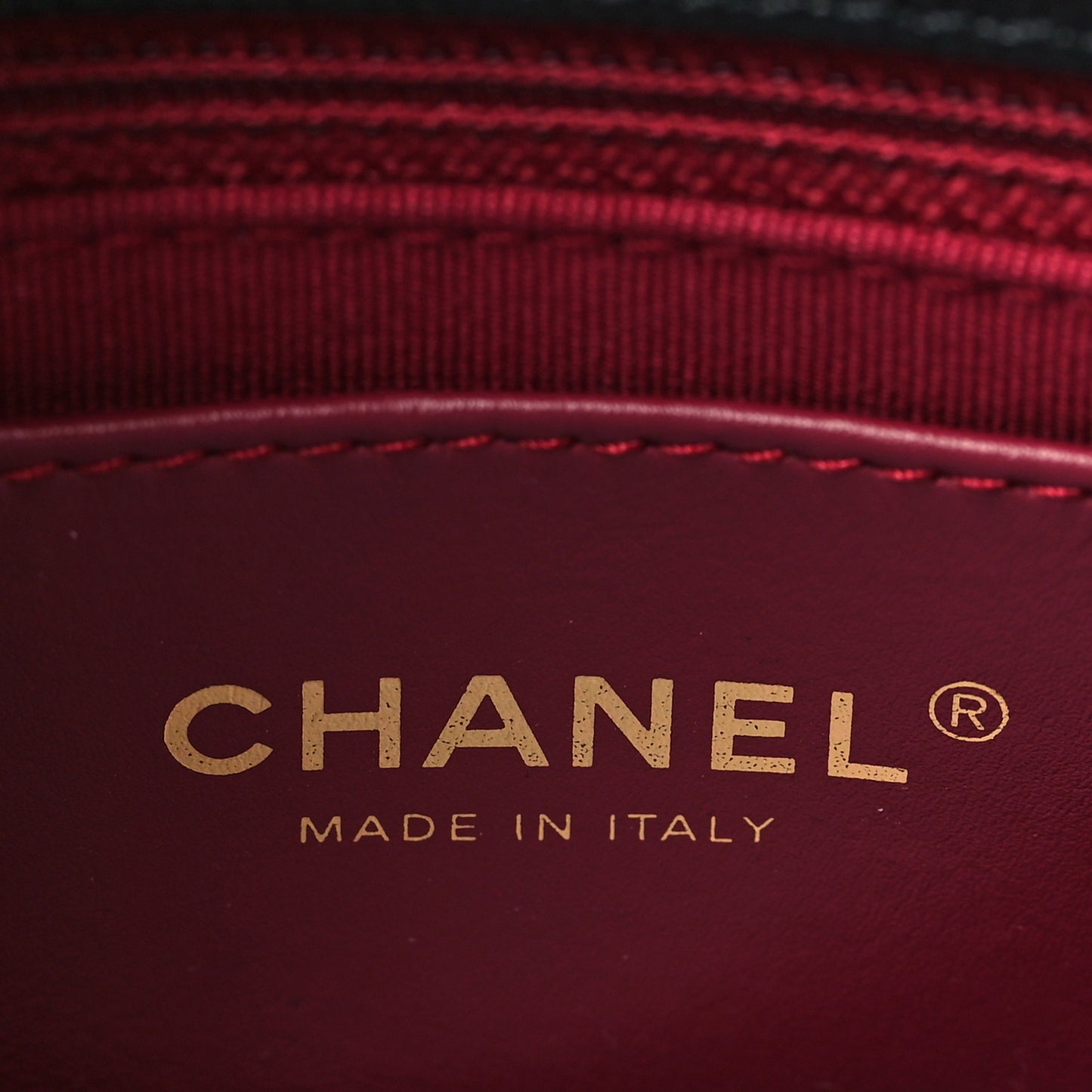 Caviar Quilted Mini Never Ending Chain Flap Black