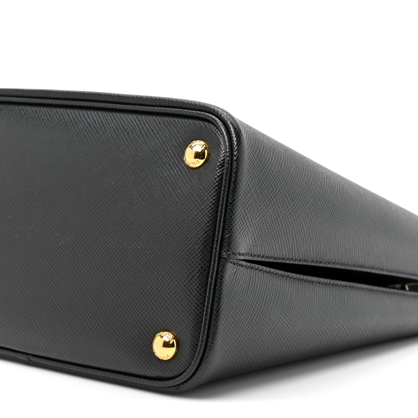 Saffiano Cuir Medium Panier Bucket Bag Black Fuoco