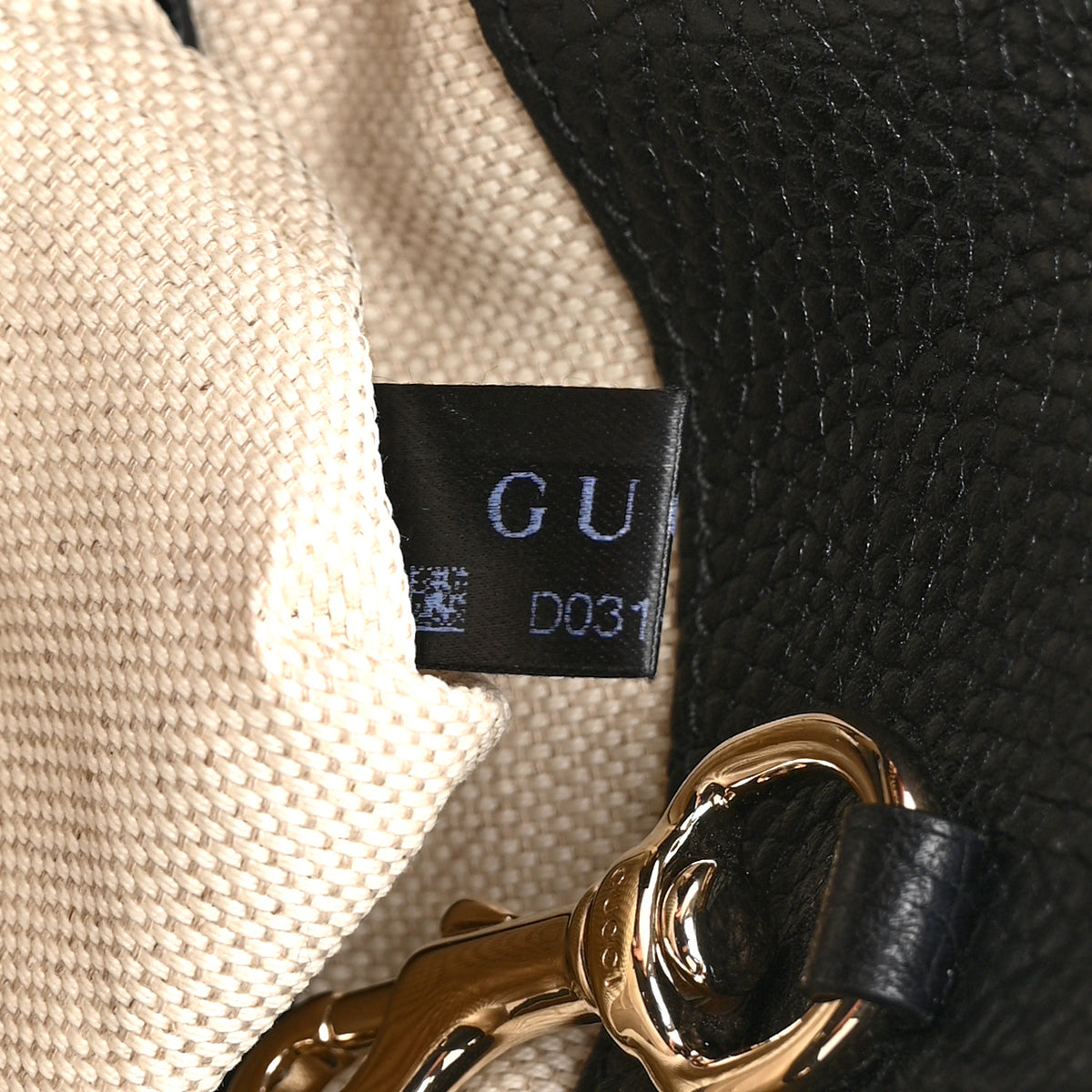 Pebbled Calfskin Medium Soho Chain Shoulder Bag Black