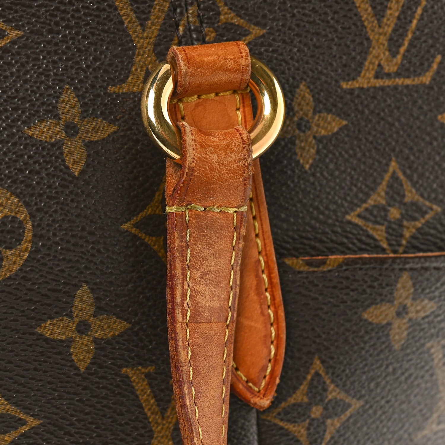 Louis Vuitton Monogram Totally MM 13 of 17