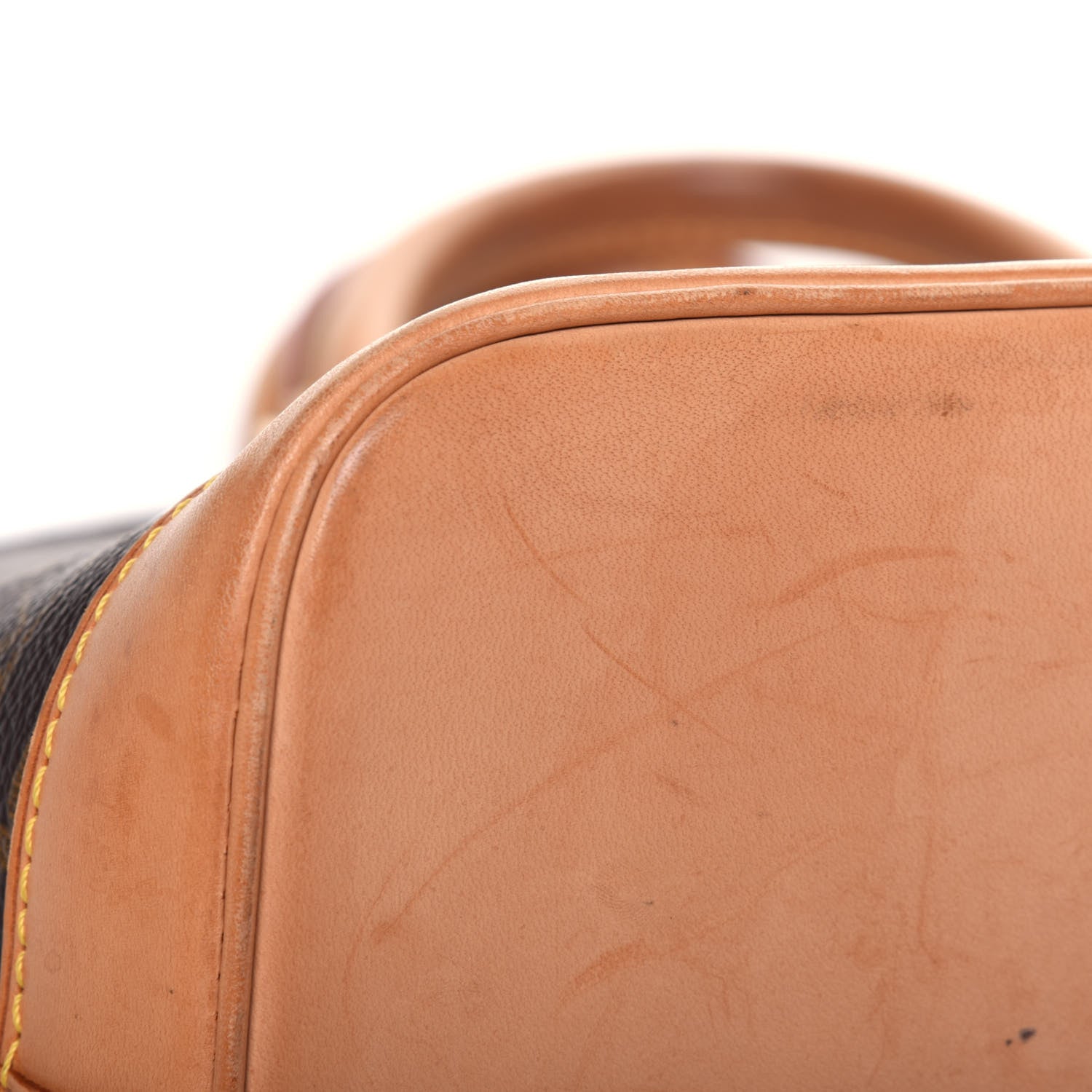 Louis Vuitton Monogram Alma PM 8 of 21