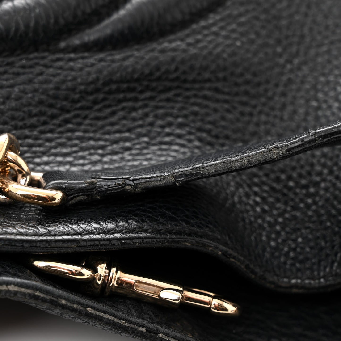Pebbled Calfskin Medium Soho Chain Shoulder Bag Black