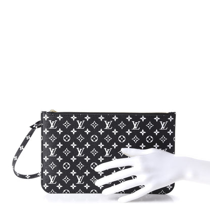 Louis Vuitton Monogram Giant Jungle Neverfull MM GM Pochette Black 2 of 9