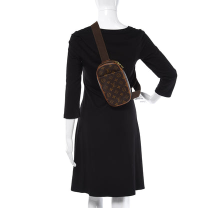 Louis Vuitton Monogram Pochette Gange 2 of 10
