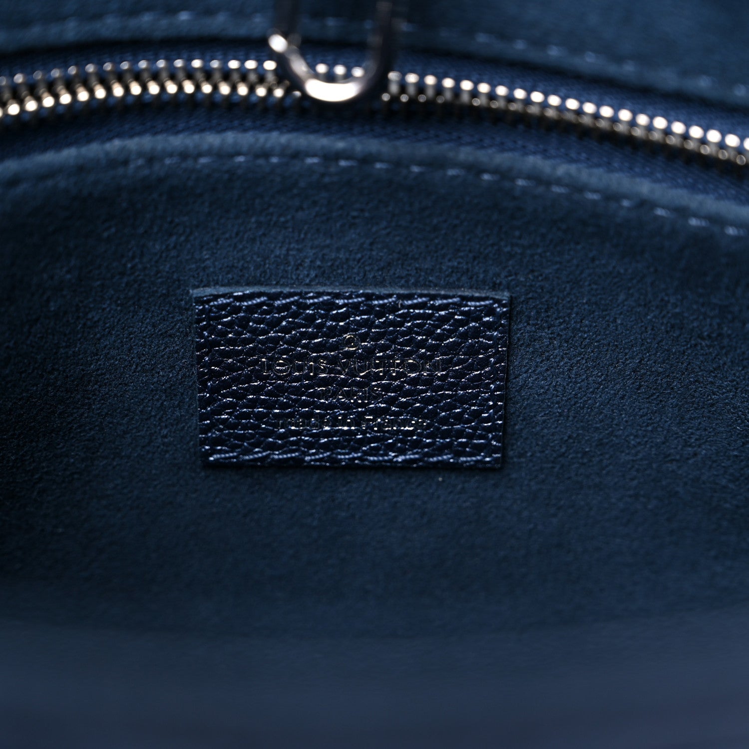 Louis Vuitton Metallic Empreinte Monogram Giant Onthego PM Navy Nacre 6 of 8