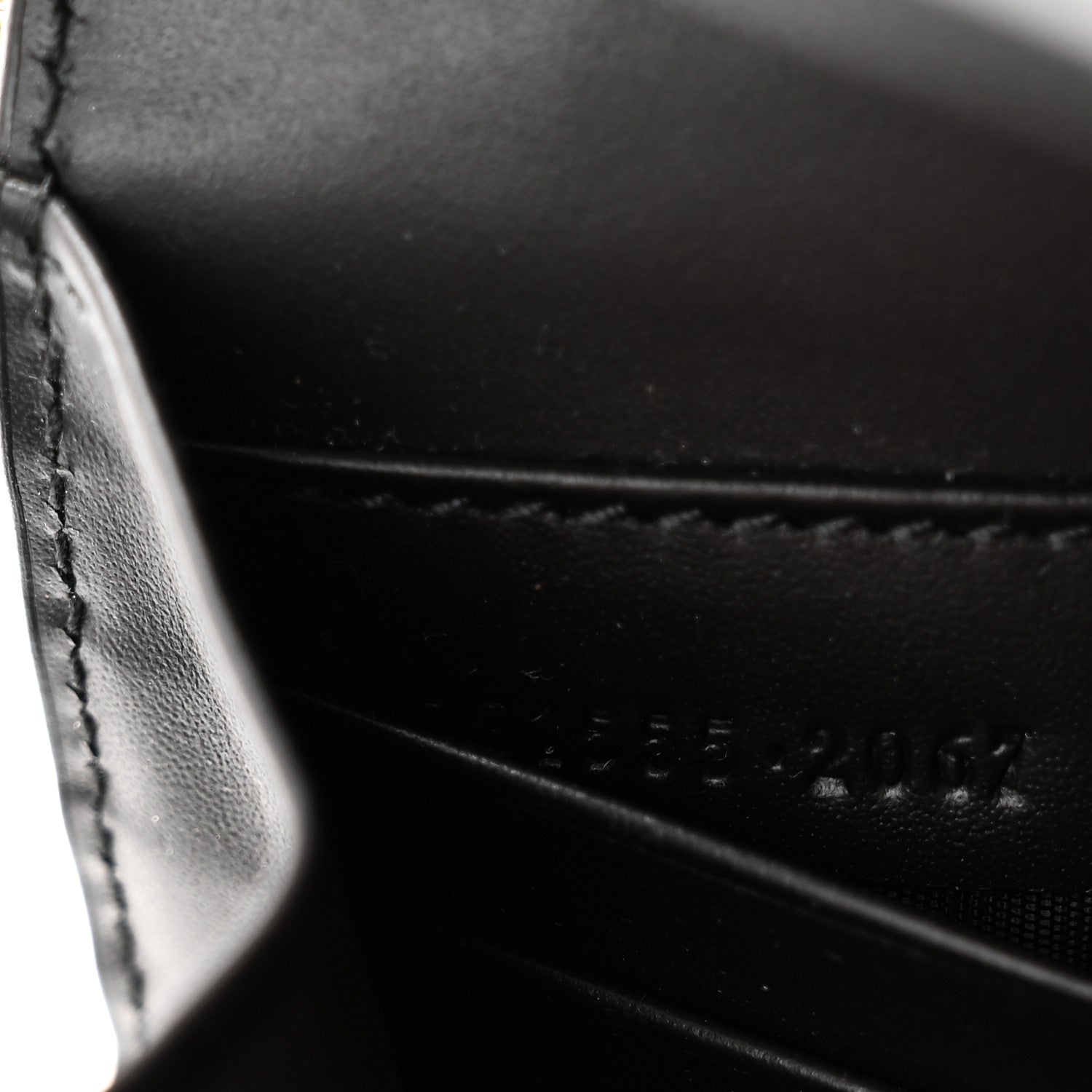 Gucci Calfskin GG Debossed Chain Wallet Black 7 of 10