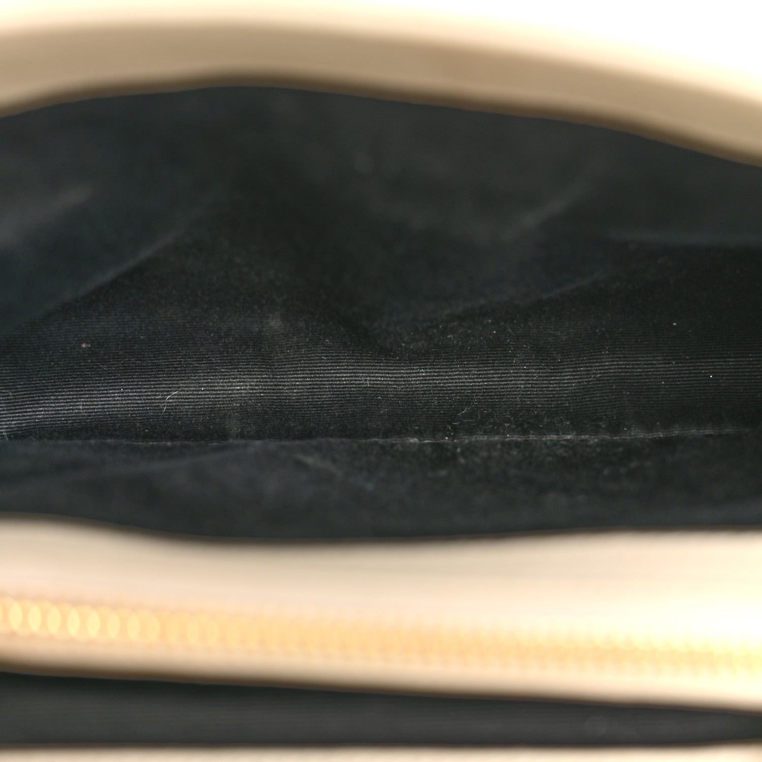 Saint Laurent Sheepskin Matelasse Chevron Monogram Medium College Bag Crema Soft 5 of 19