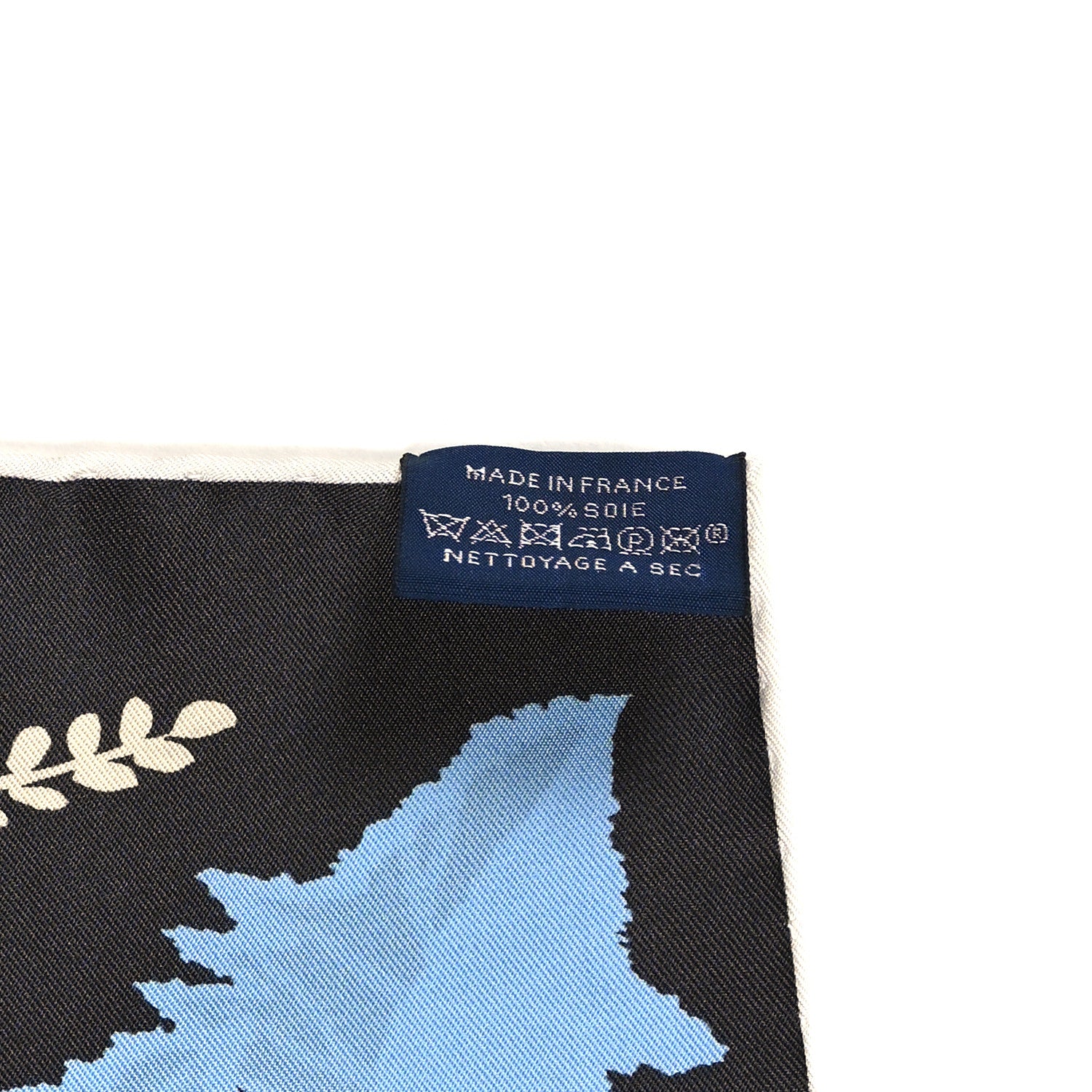 Hermes Silk Le Jardin Des Peintres Double Face Scarf 90 Marine Clair Rose Pale Vert 5 of 5