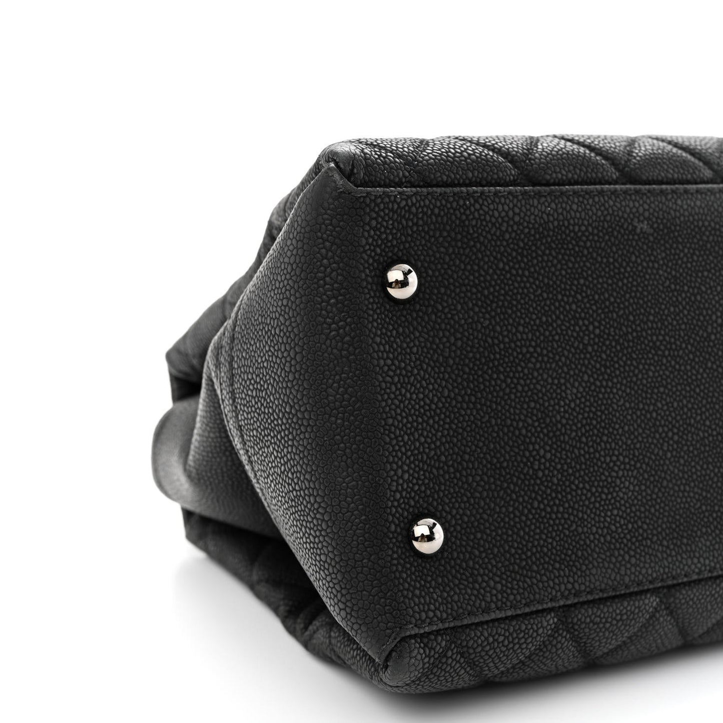 Iridescent Caviar Quilted Lady Pearly Tote Black