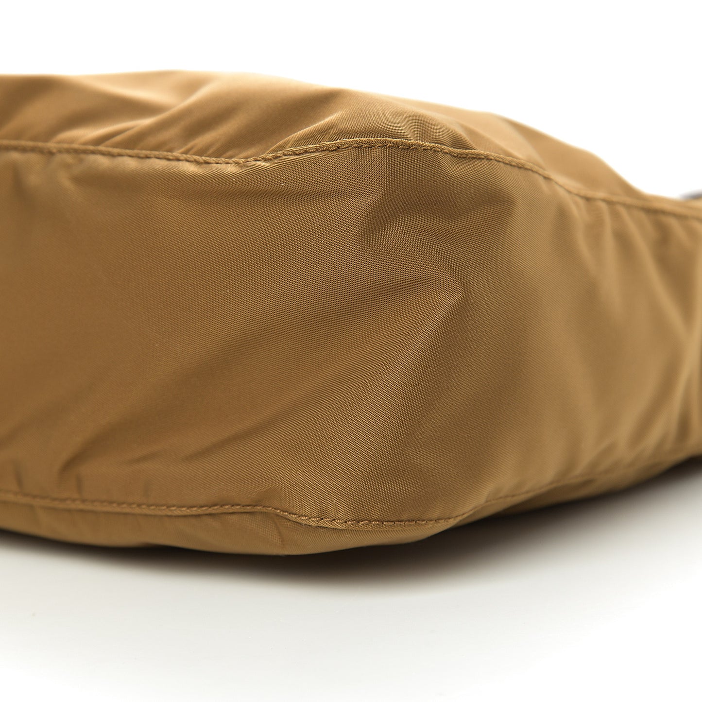 Nylon Vela Flat Messenger Bag Tabacco