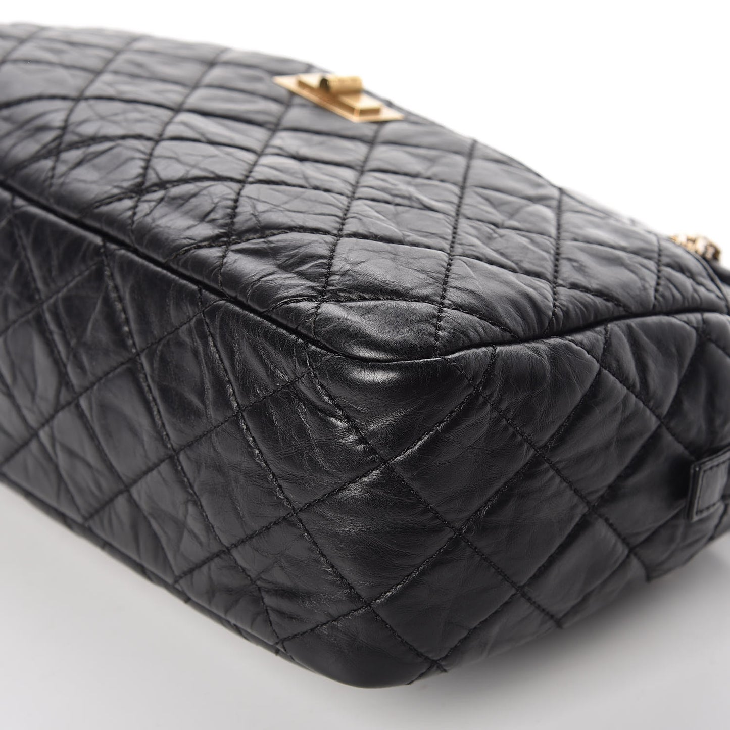 Aged Calfskin Quilted Medium Reissue Camera Case Black