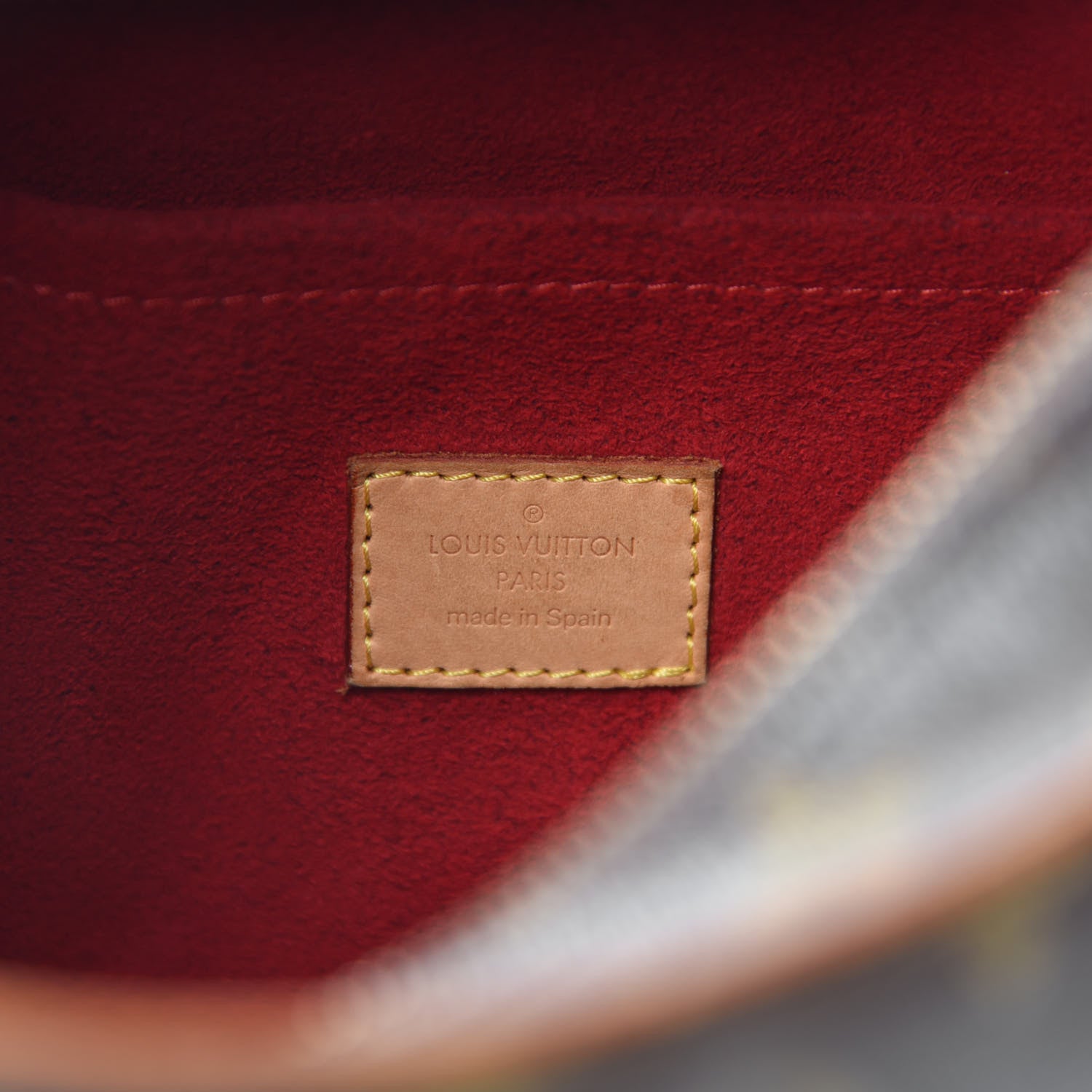 Louis Vuitton Monogram Croissant GM 8 of 9