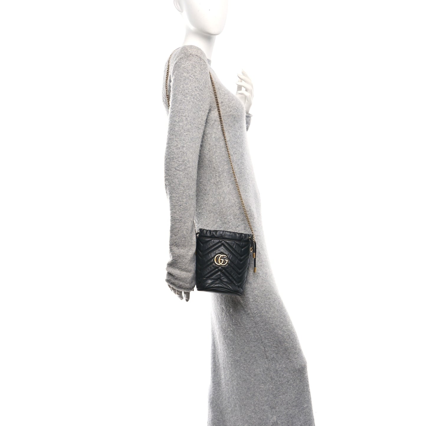 Calfskin Matelasse Mini GG Marmont 2.0 Bucket Bag Black