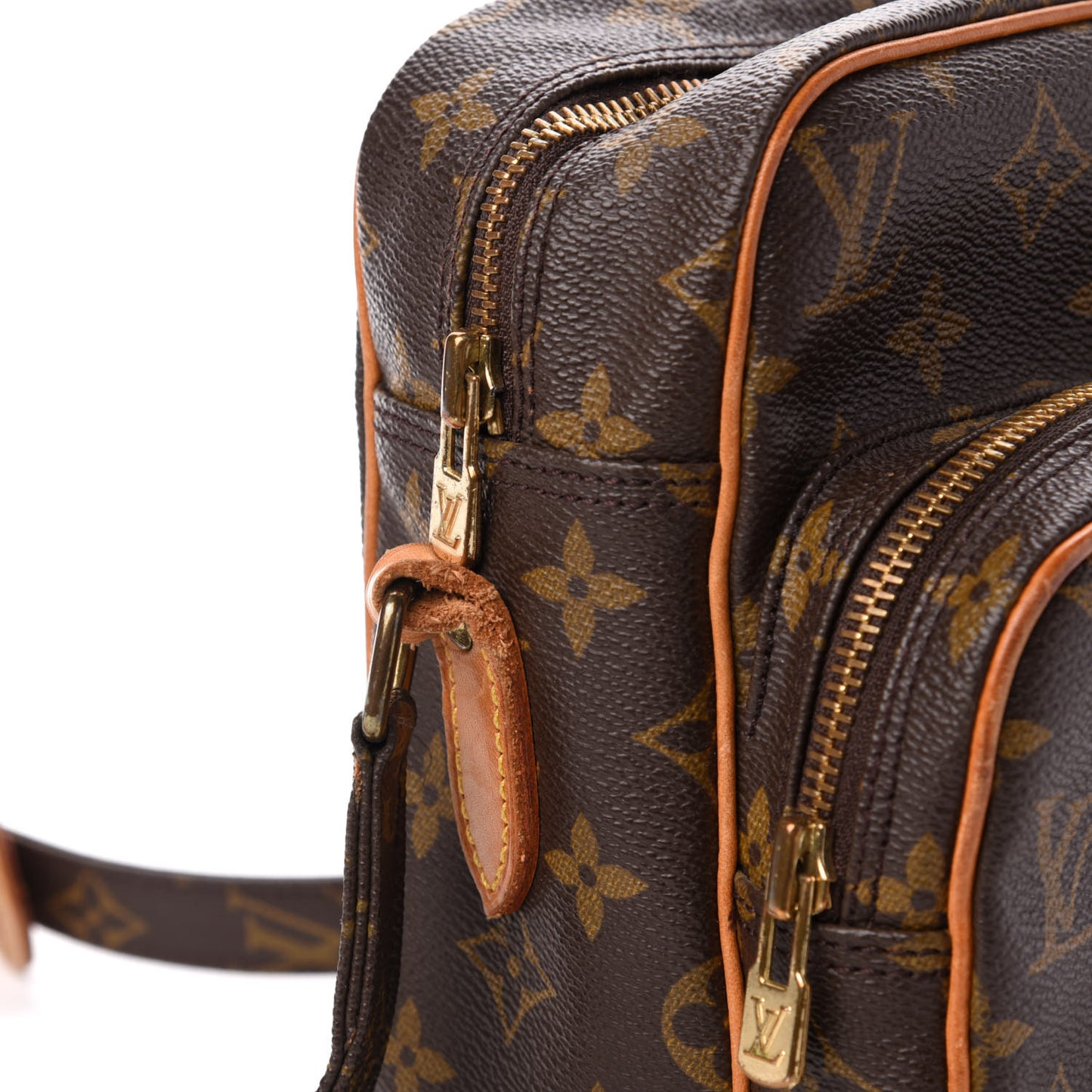 Monogram Nil 28