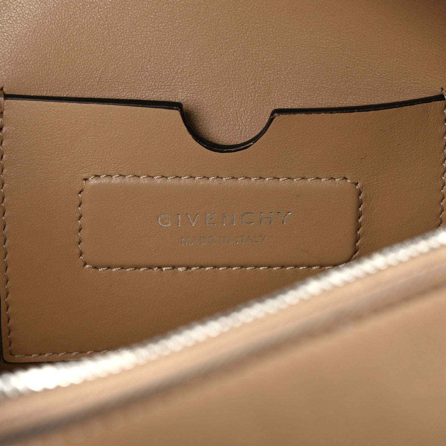 Smooth Calfskin Small Soft Antigona Beige Cappuccino