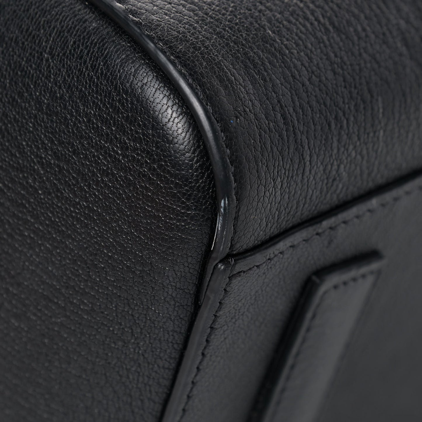 Sugar Goatskin Medium Antigona Black