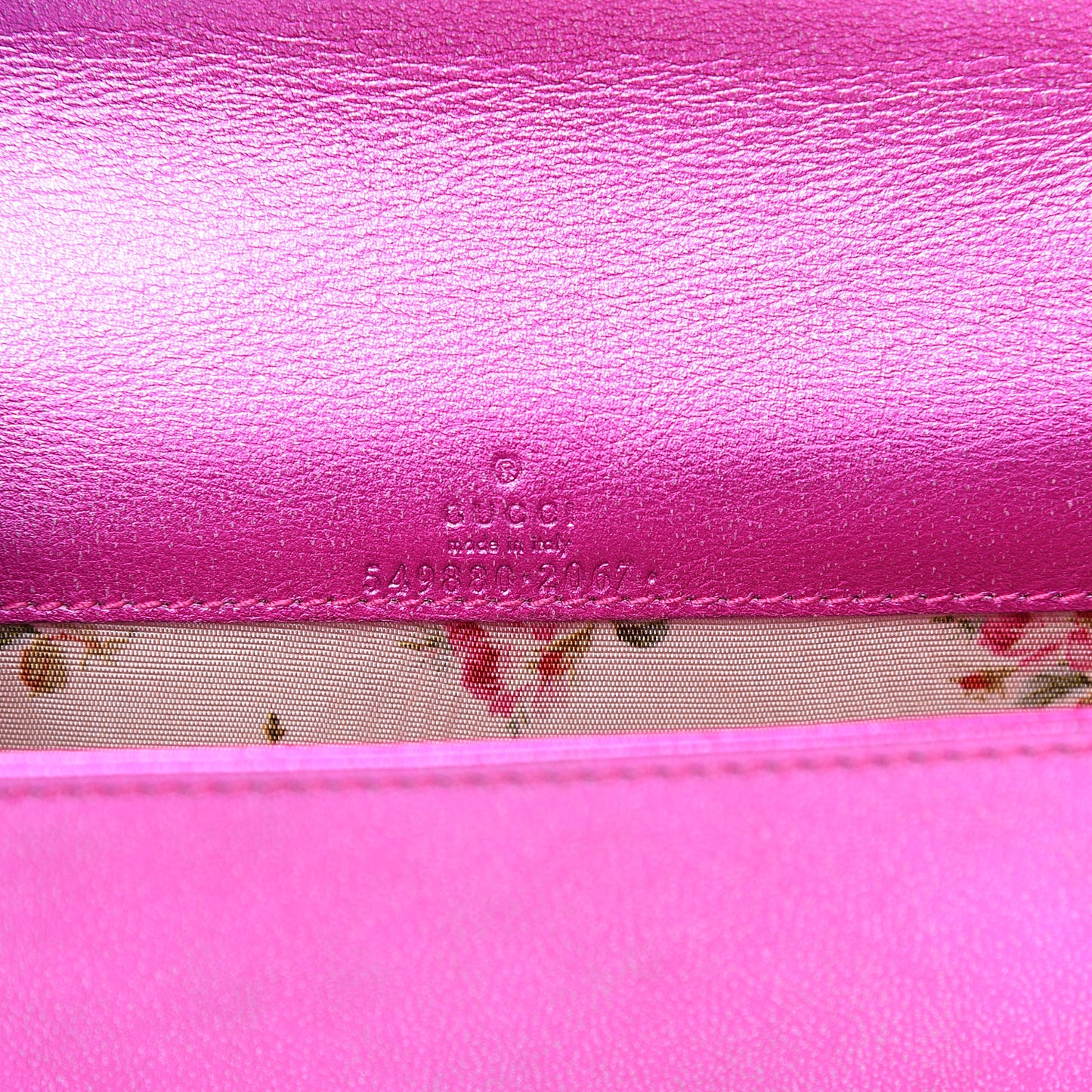 Metallic Calfskin Matelasse Crystal GG Marmont Mini Bag Fuchsia
