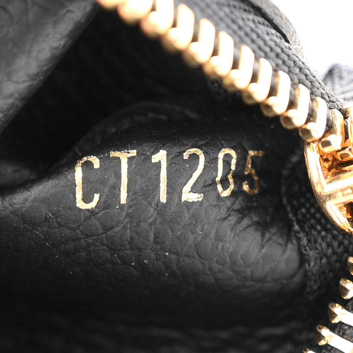 Empreinte Monogram Giant Key Pouch Black