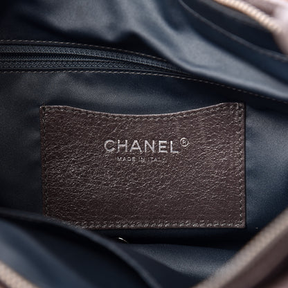 Chanel Glazed Calfskin On The Road Hobo Brown 8 of 13