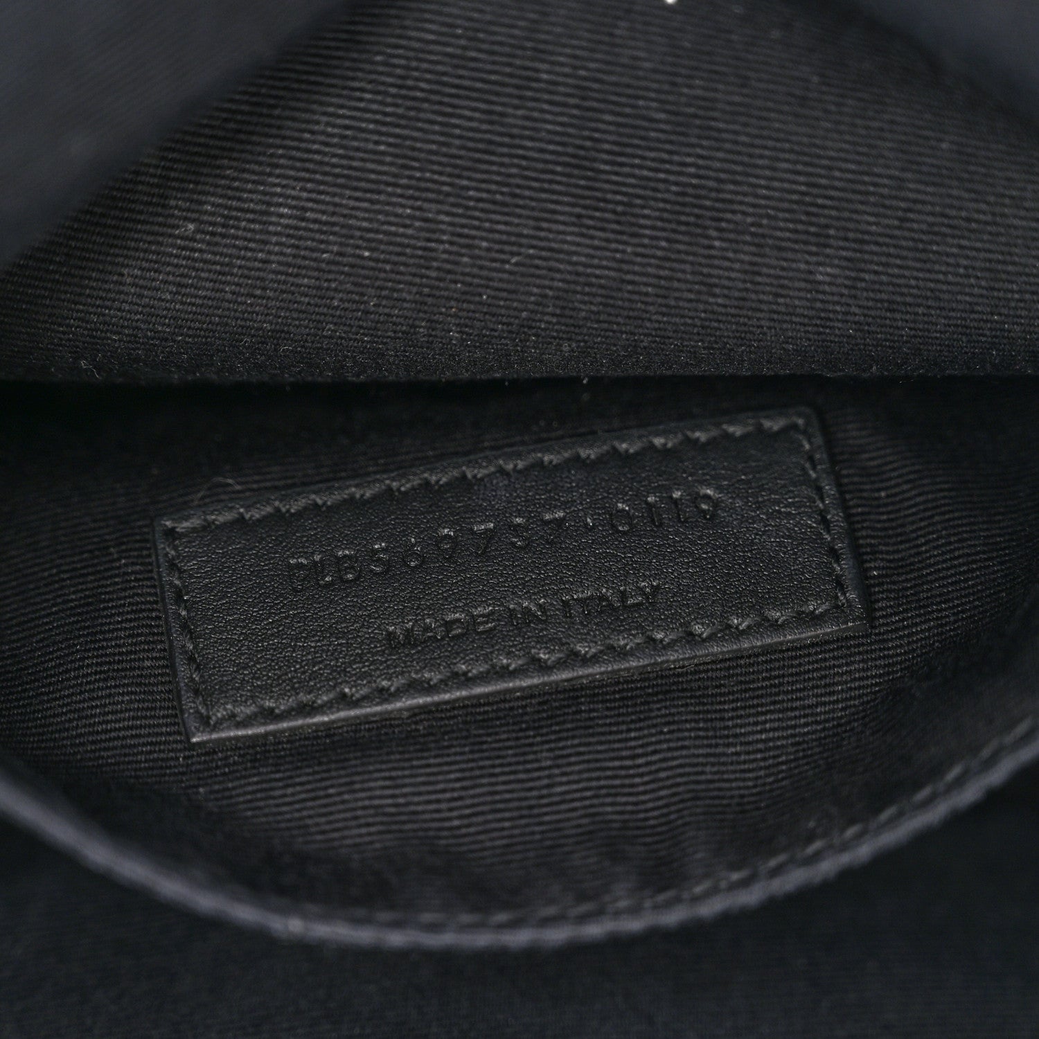 Saint Laurent Grain De Poudre Monogram Belt Bag Black 7 of 15