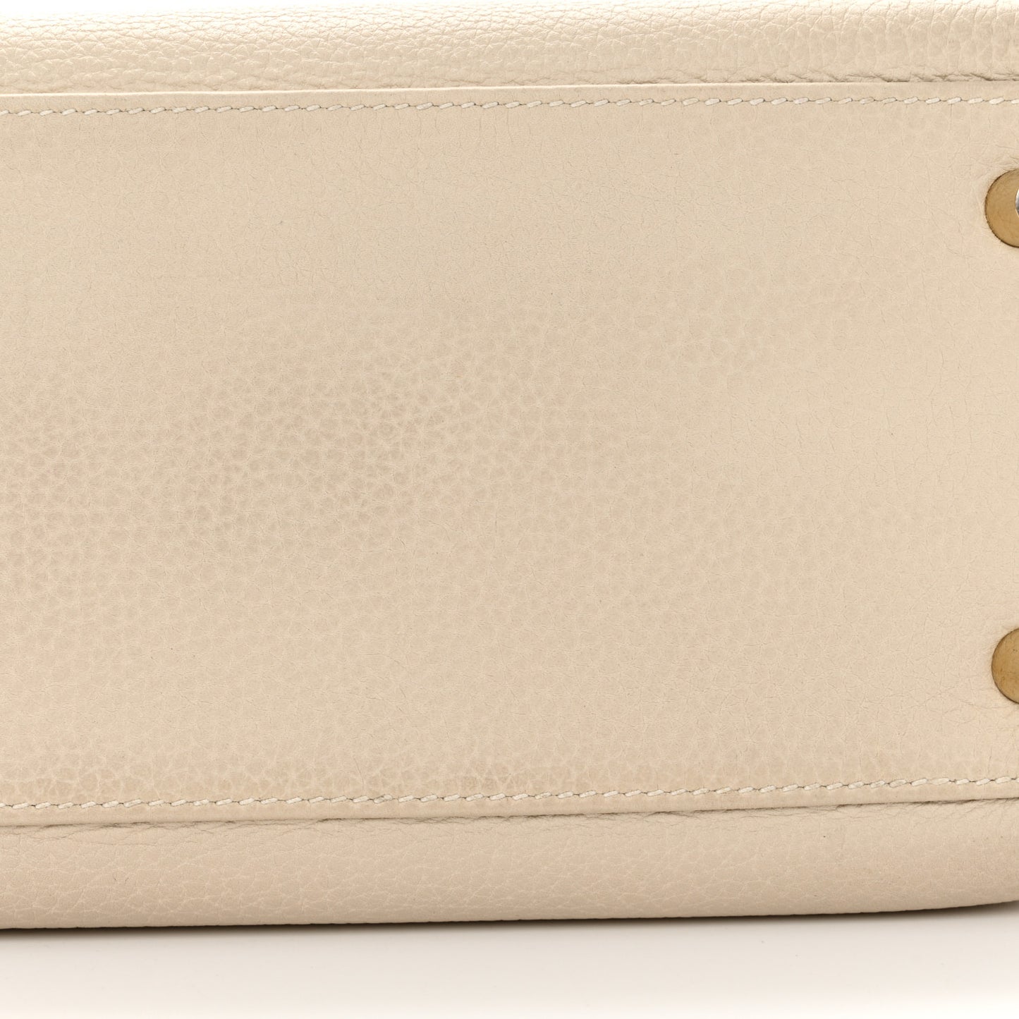 Togo Kelly Retourne 32 Craie