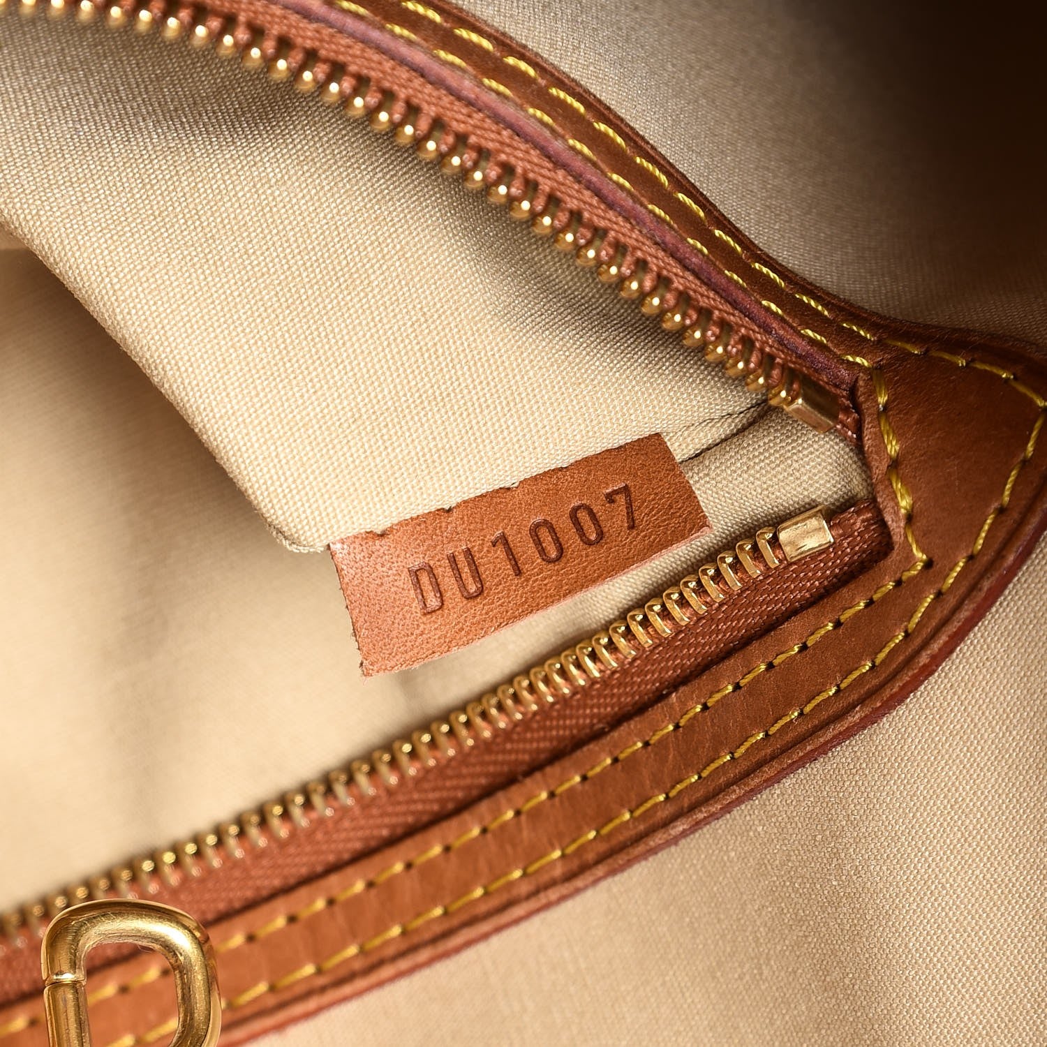 Louis Vuitton Monogram Dentelle Batignolles Horizontal Gold 7 of 7