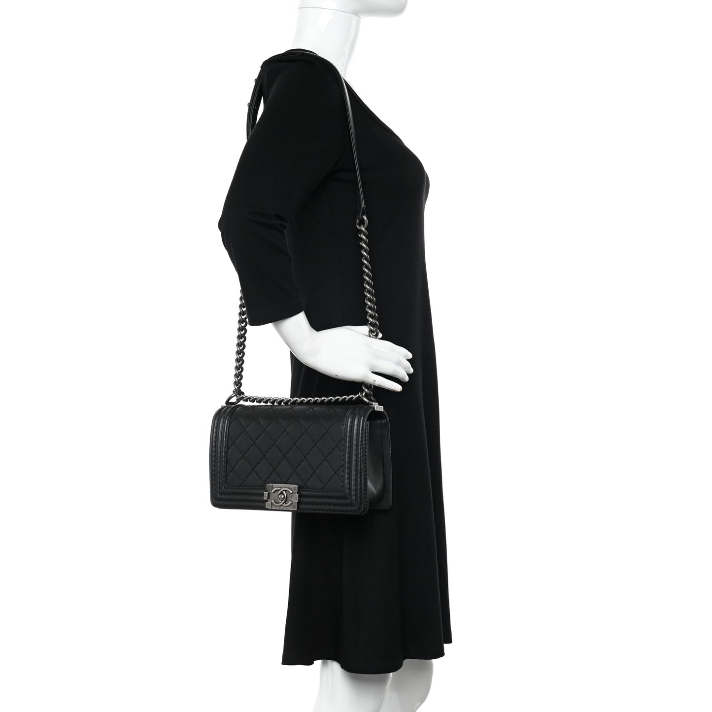 Calfskin Stitched Medium Boy Flap Black