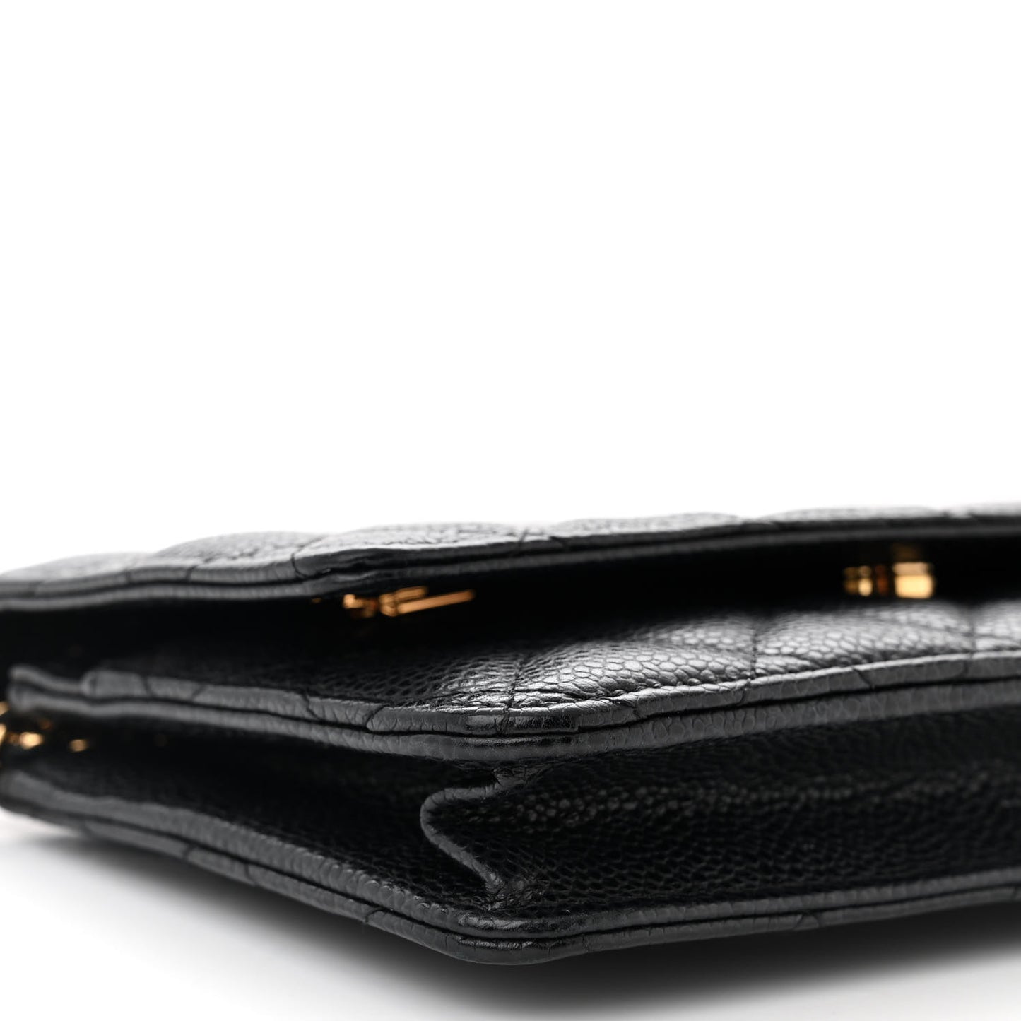 Caviar Quilted Wallet on Chain WOC Black
