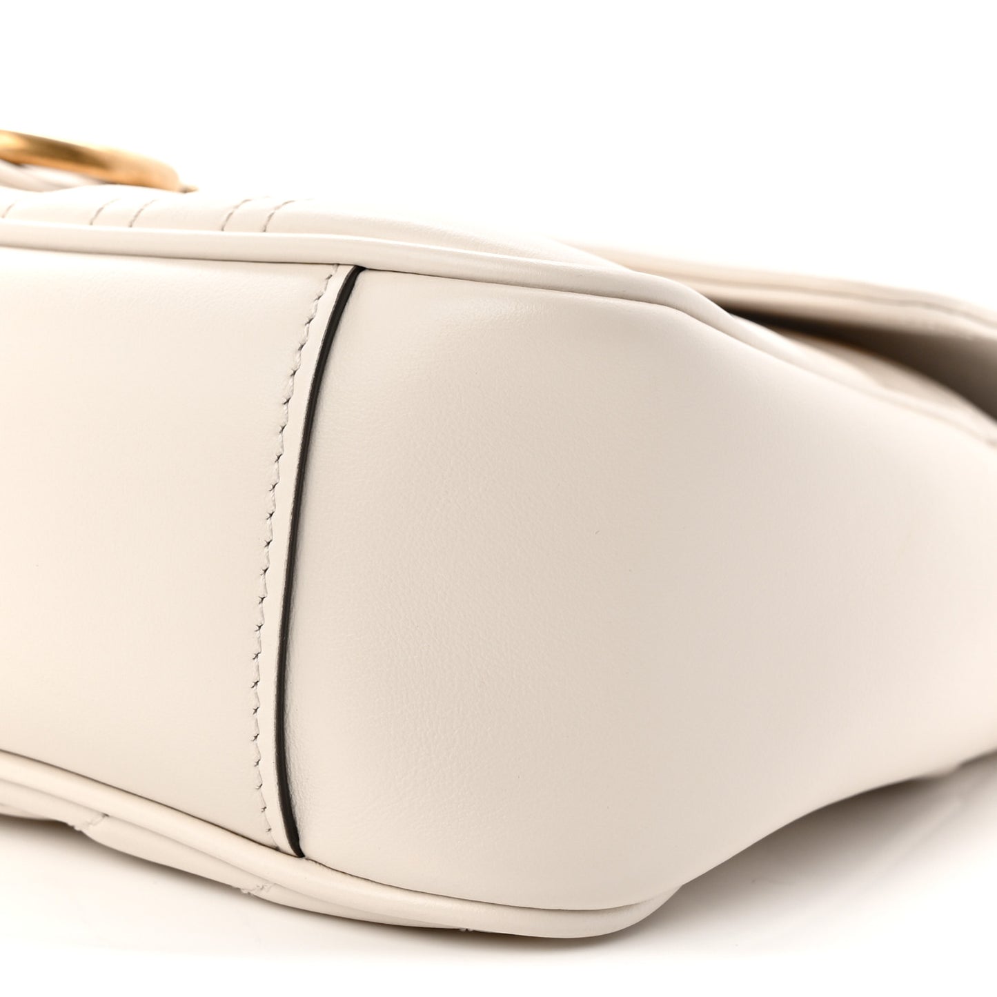 Calfskin Matelasse Small GG Marmont Shoulder Bag White