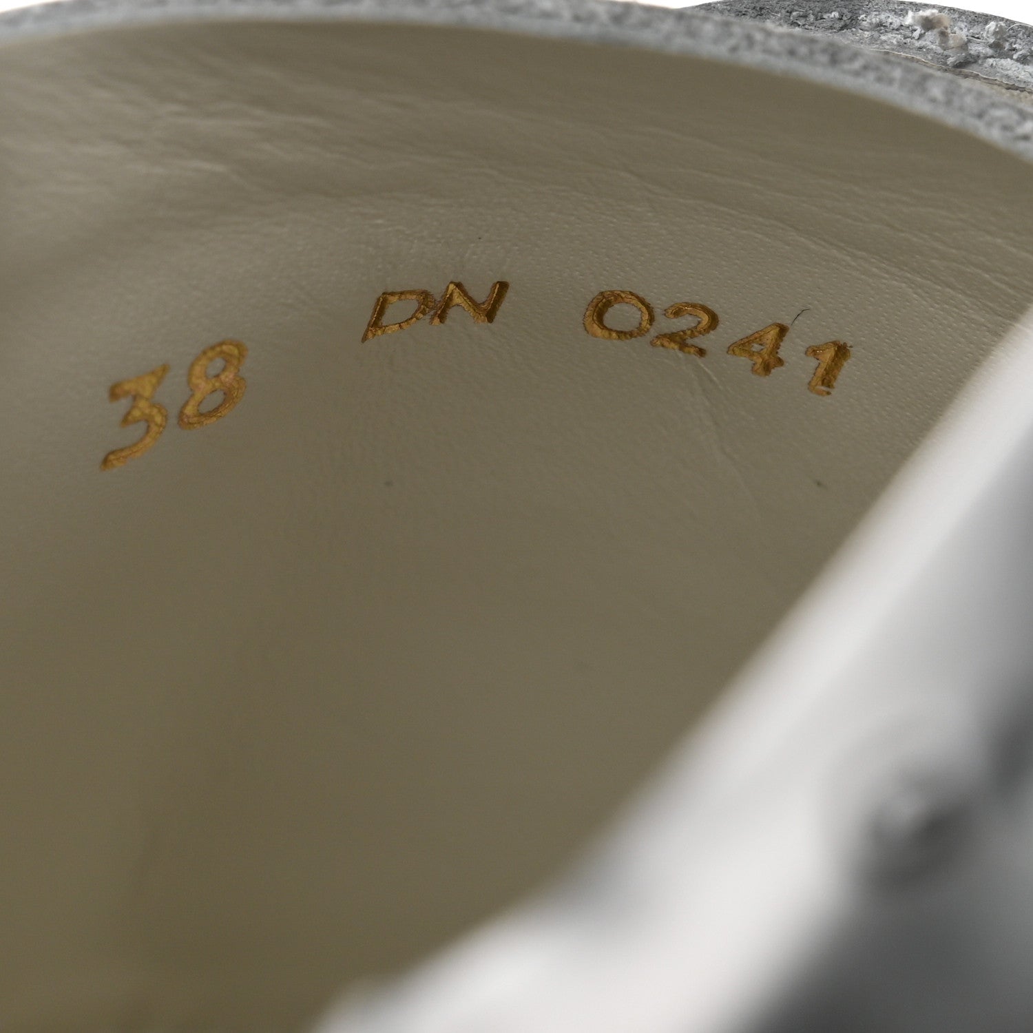 Givenchy Calfskin Band Logo Womens Urban Street Sneakers 38 Silvery 8 of 9