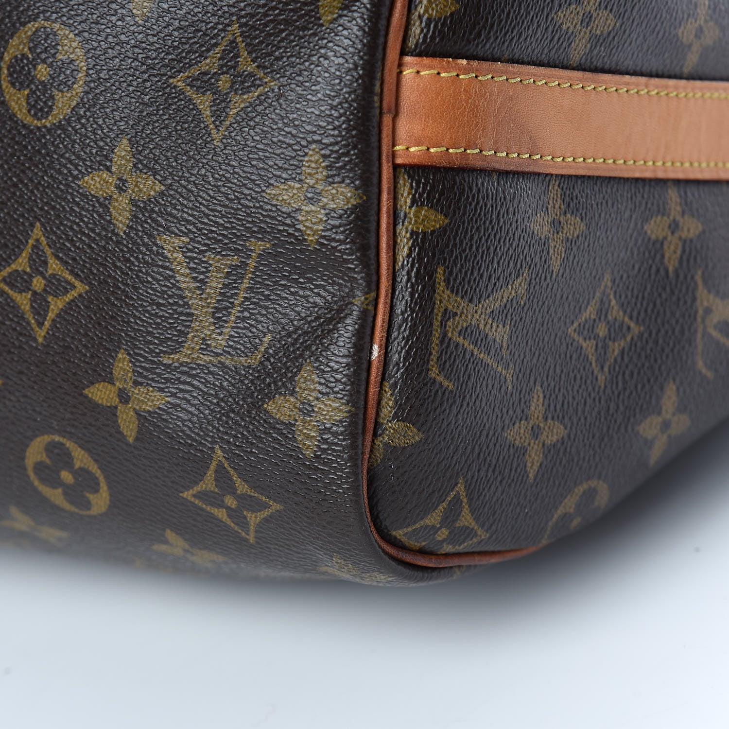 Louis Vuitton Monogram Speedy Bandouliere 30 16 of 17