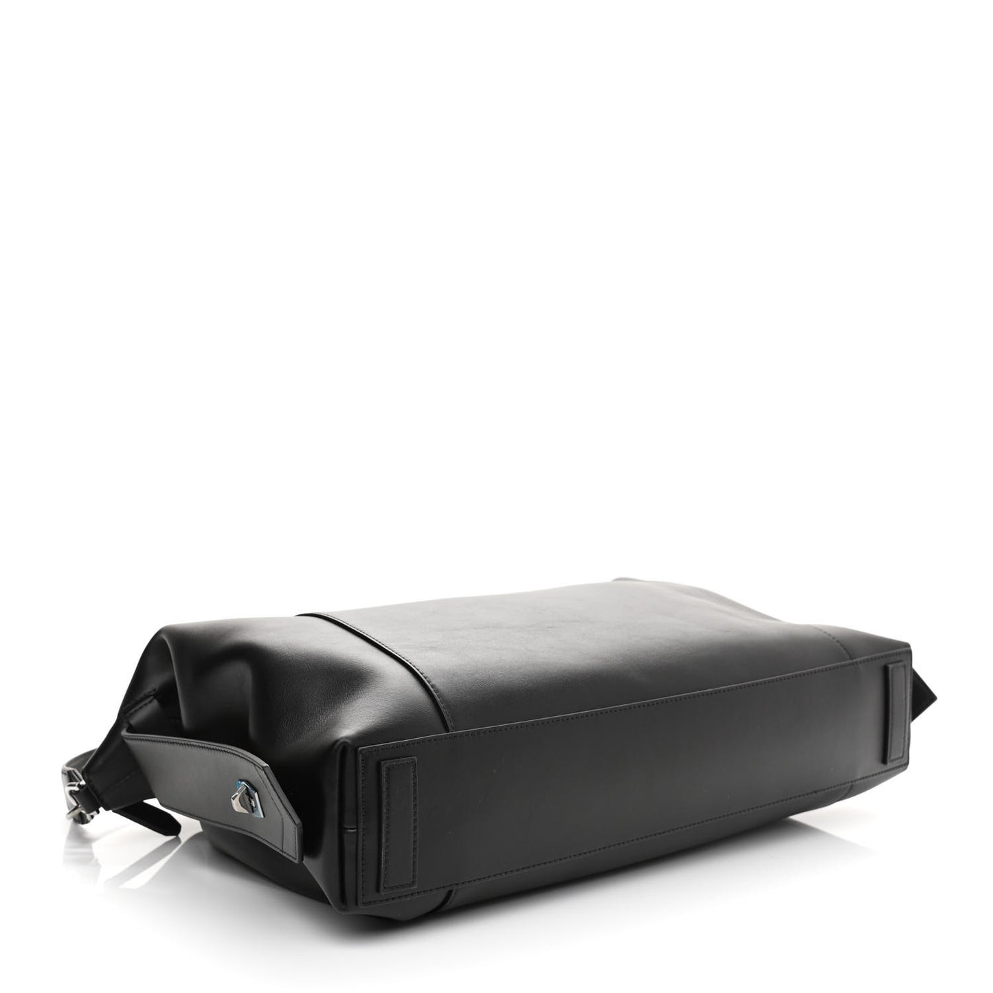 Smooth Calfskin Medium Soft Antigona Black