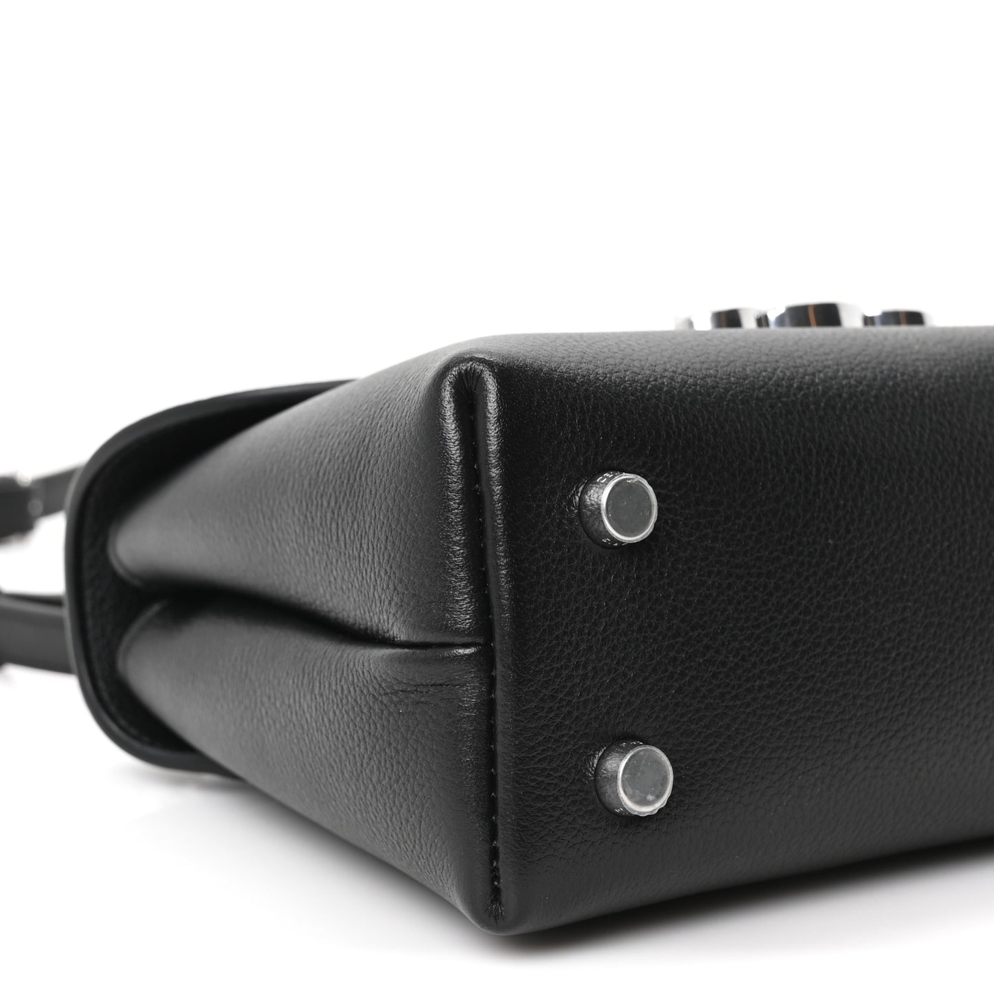 Supple Grained Calfskin Teen Nino Black