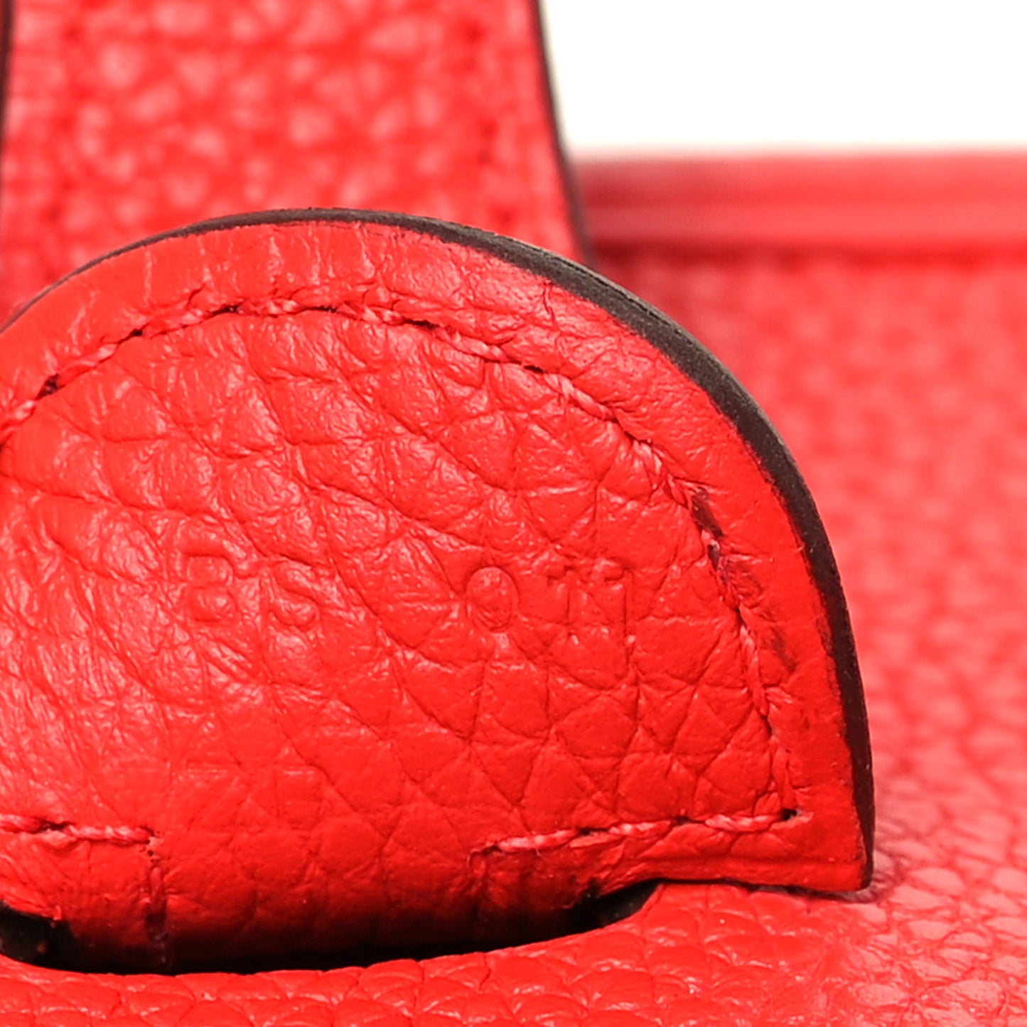Taurillon Clemence Evelyne III PM Rouge De Coeur
